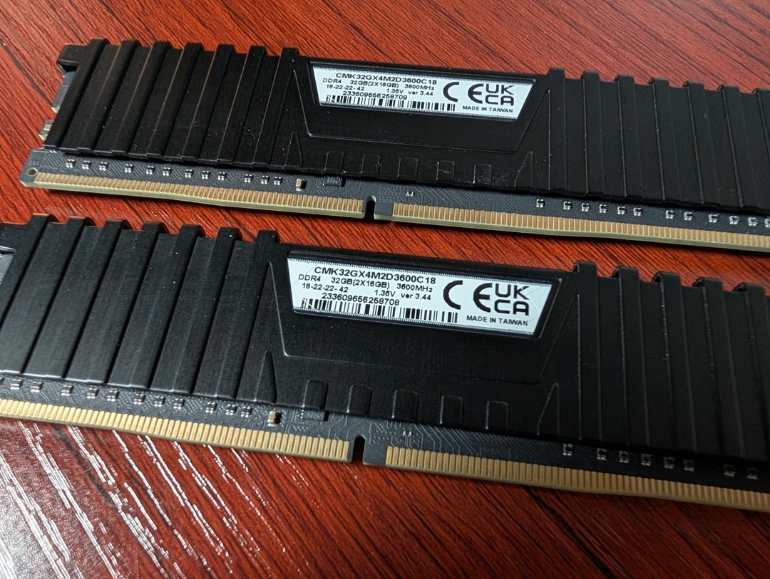 Corsair Vengeance LPX 32GB DDR4 (2x16GB) 3600MHz CL18 | Jawa