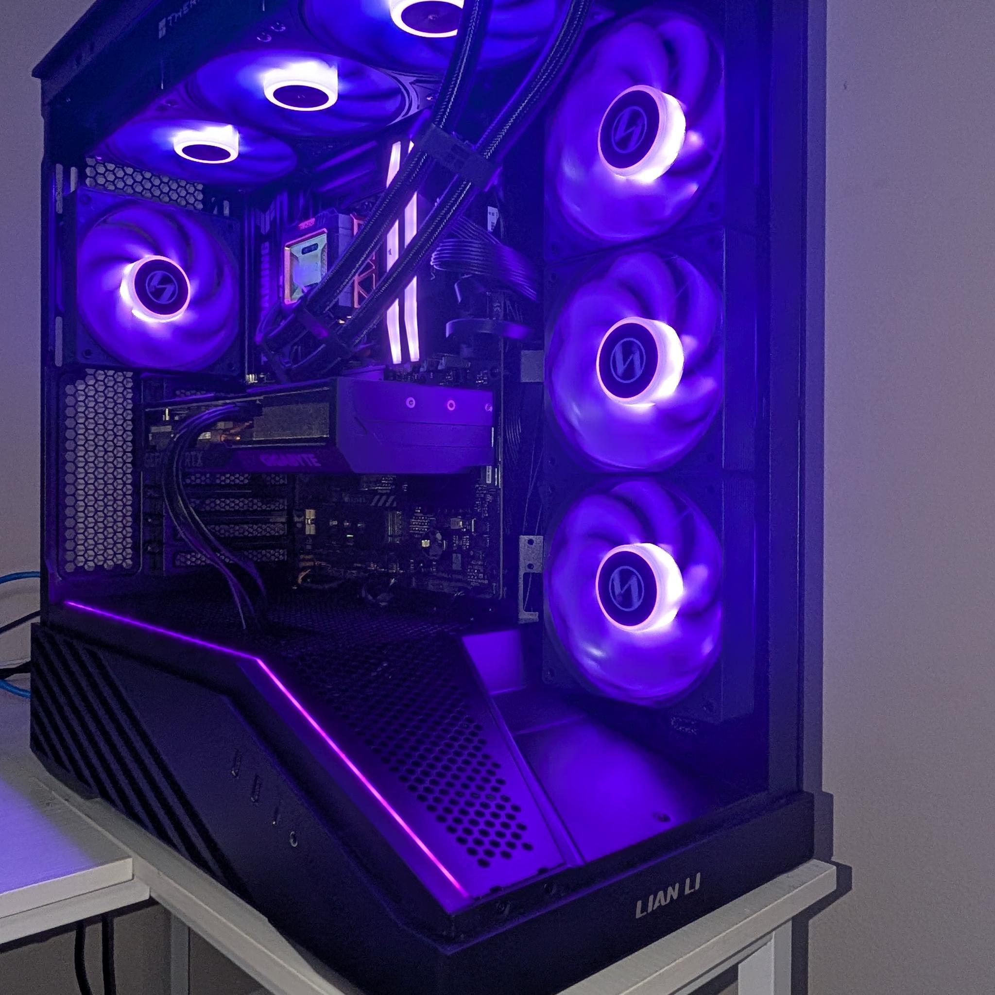 New Gaming PC! Ryzen 5 9600x / 4070 Ti / 32gb ddr5 6000mhz / 1tb ssd