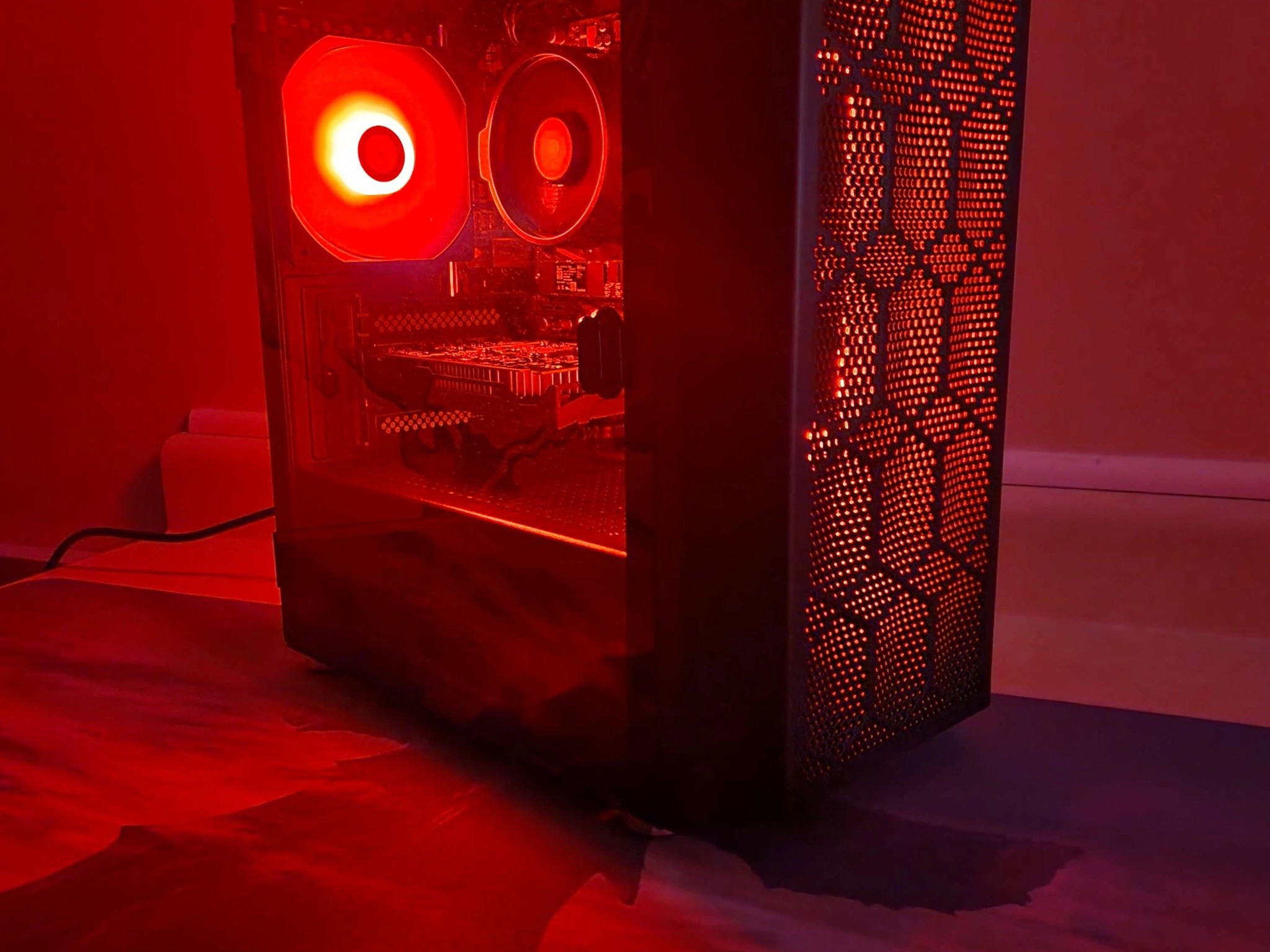 GTX 1050 ti | Ryzen 5 4500 | 16GB RAM | 500GB | RGB | Windows 11 Home