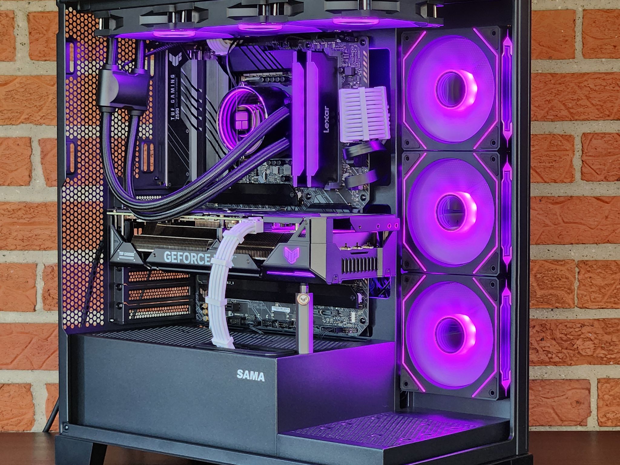 RTX 3080 // RYZEN 7 // 360MM AIO // 16GB RAM // 1TB SSD