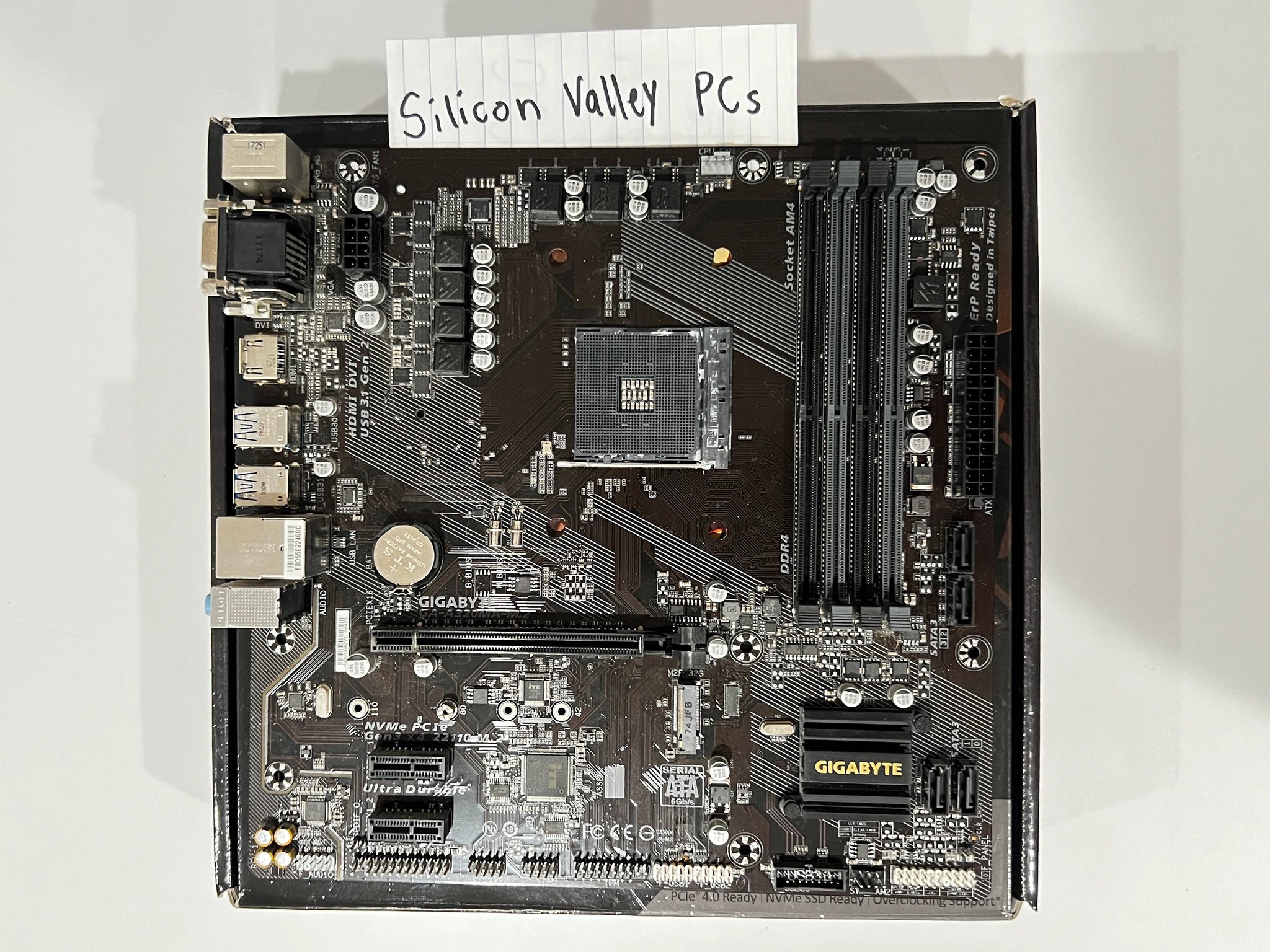 GIGABYTE GA-A320MA-M.2 AM4 (For Parts)