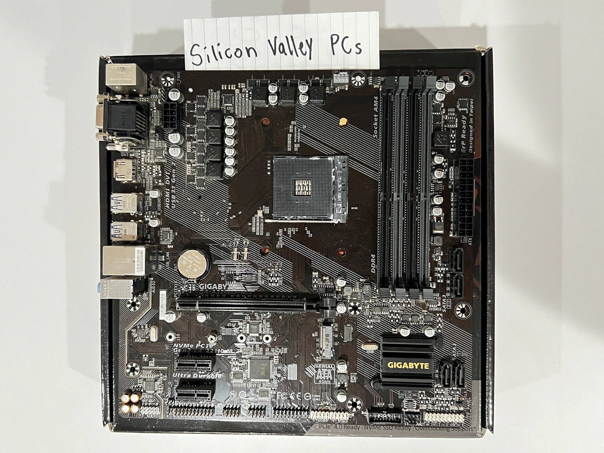 GIGABYTE GA-A320MA-M.2 AM4 (For Parts)