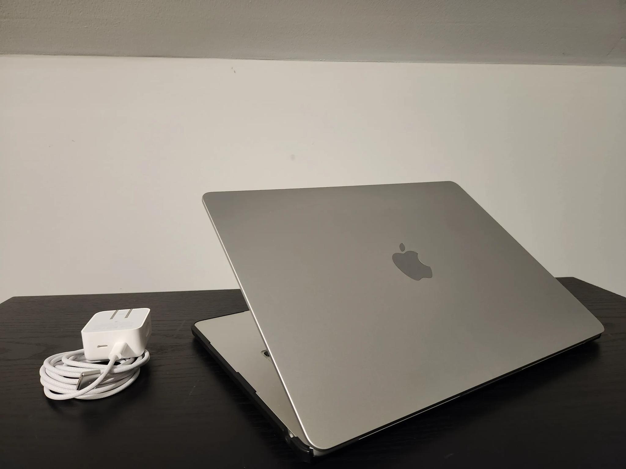 MacBook Air 15" M3 (2024): Maxed Out Powerhouse! 1TB SSD, 24GB RAM + Warranty!
