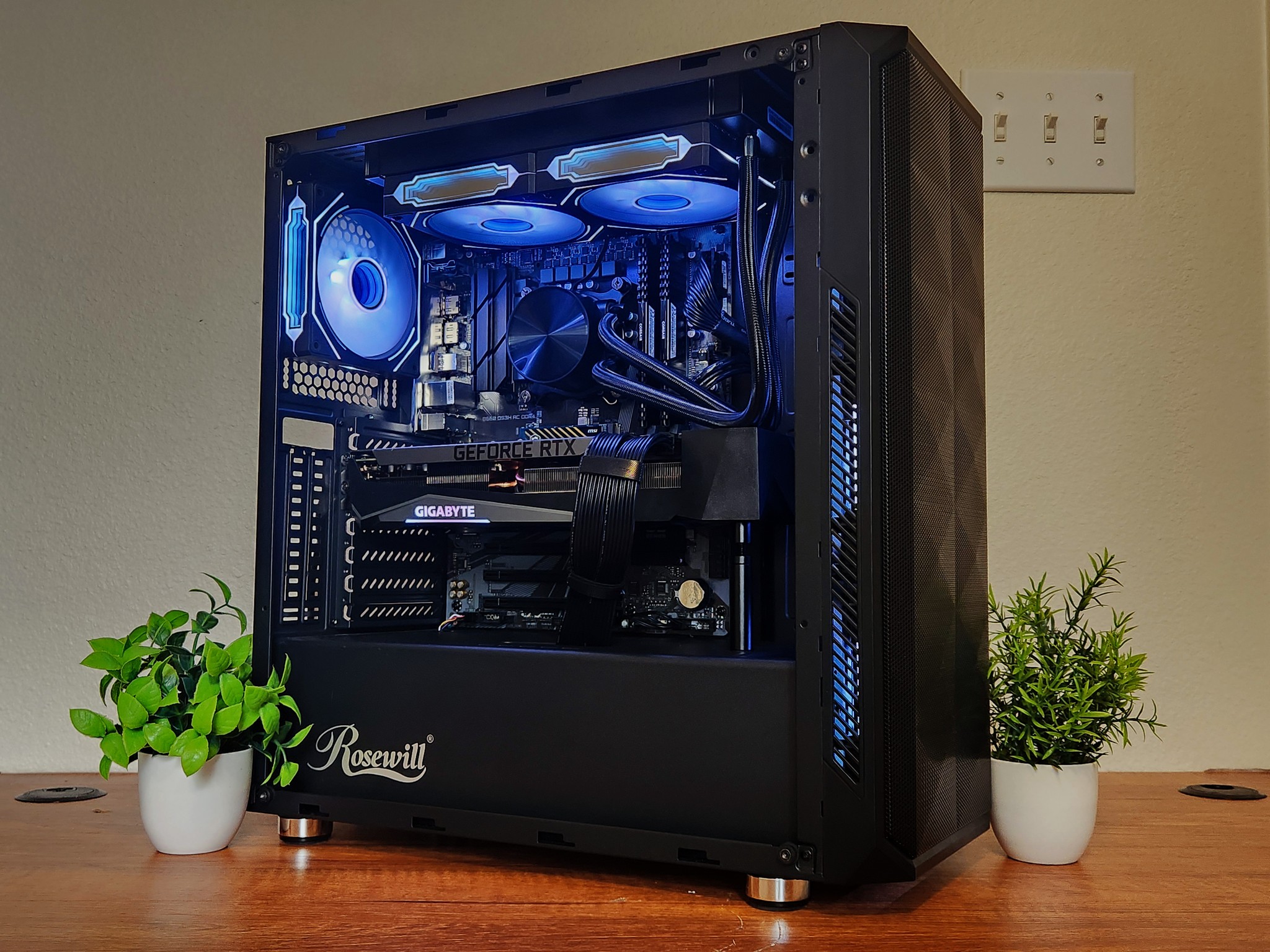 The Crusader  | RTX 3070 Ti | I7 12700F | 32GB RAM | 1TB SSD | WINDOWS 11