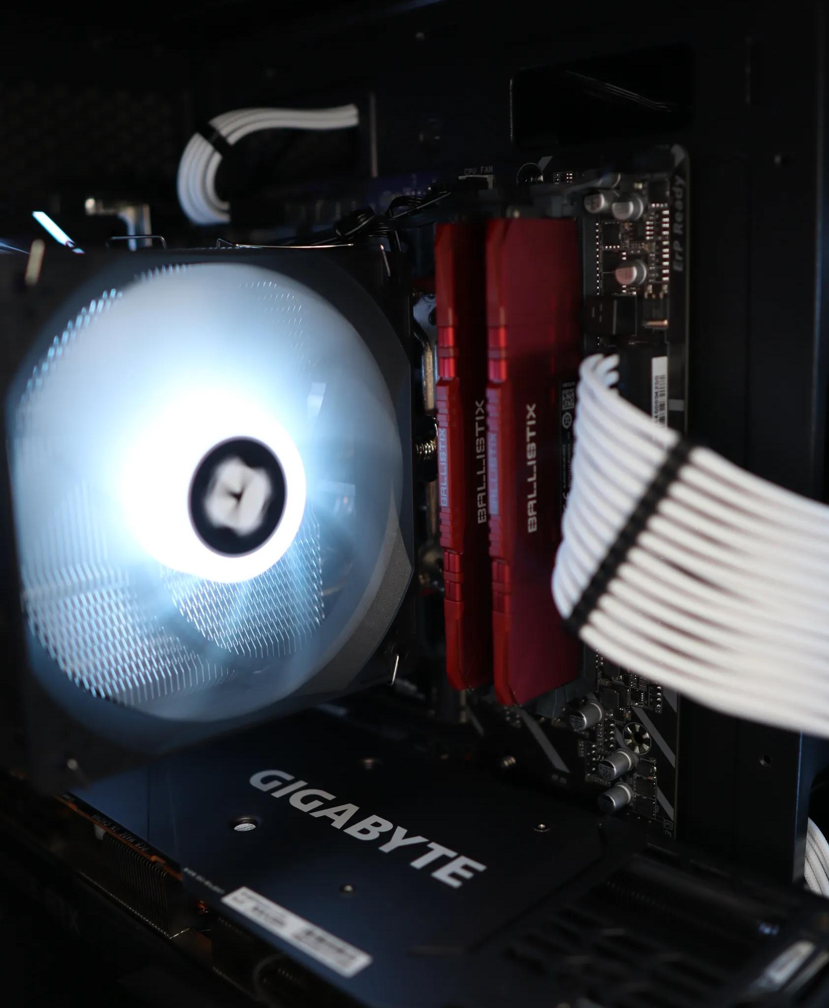 RTX 3070 Gaming PC | Ryzen 7 5800x | 16GB Ram | 1TB SSD | WIFI + BT | WIN 10 |