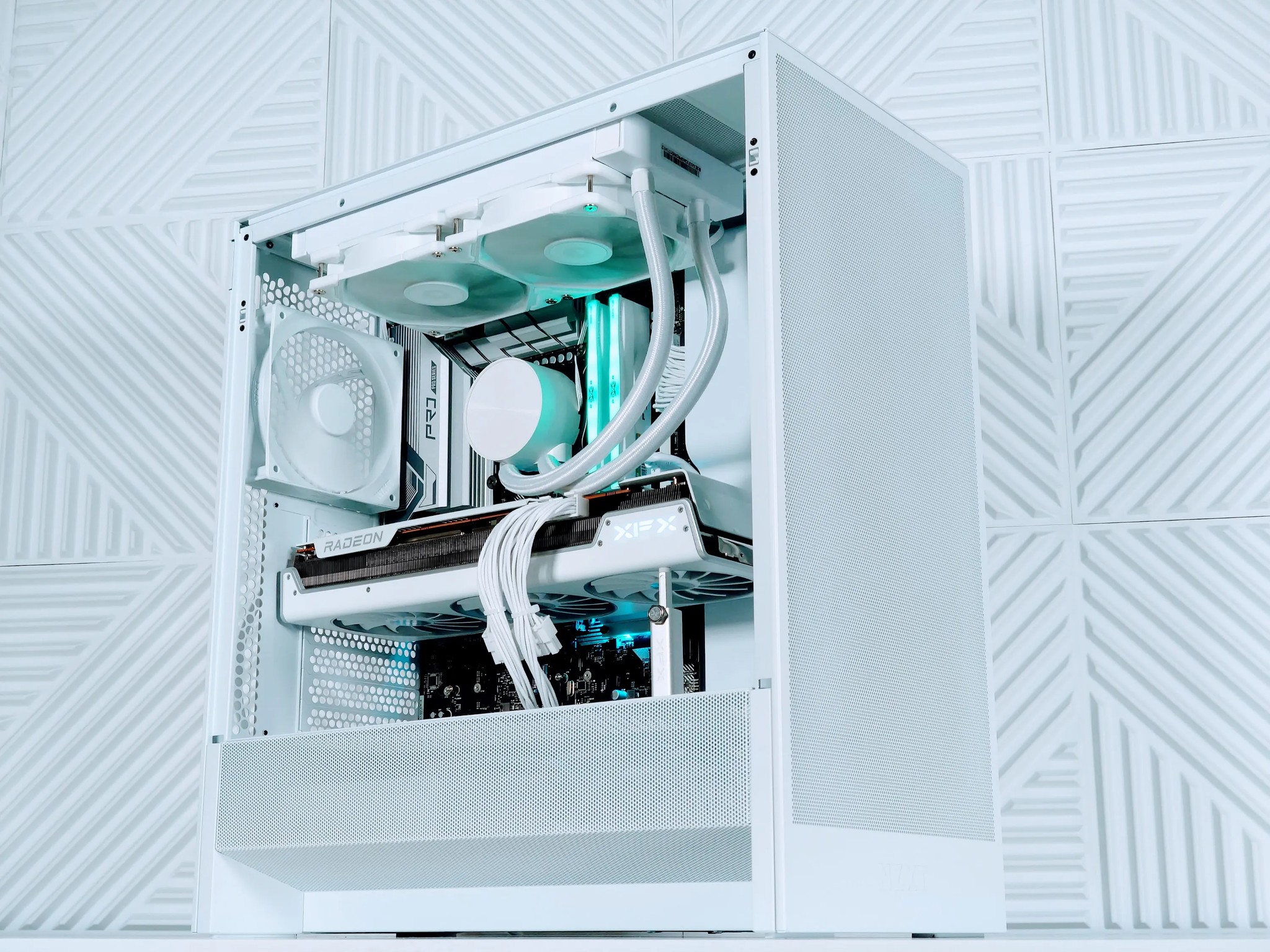 [🏷️💲Special Offer]❄️🐆Liquid cooled Gaming PC❄️AMD RX 7900 XT 20GB❄️Intel 13600KF 14 core