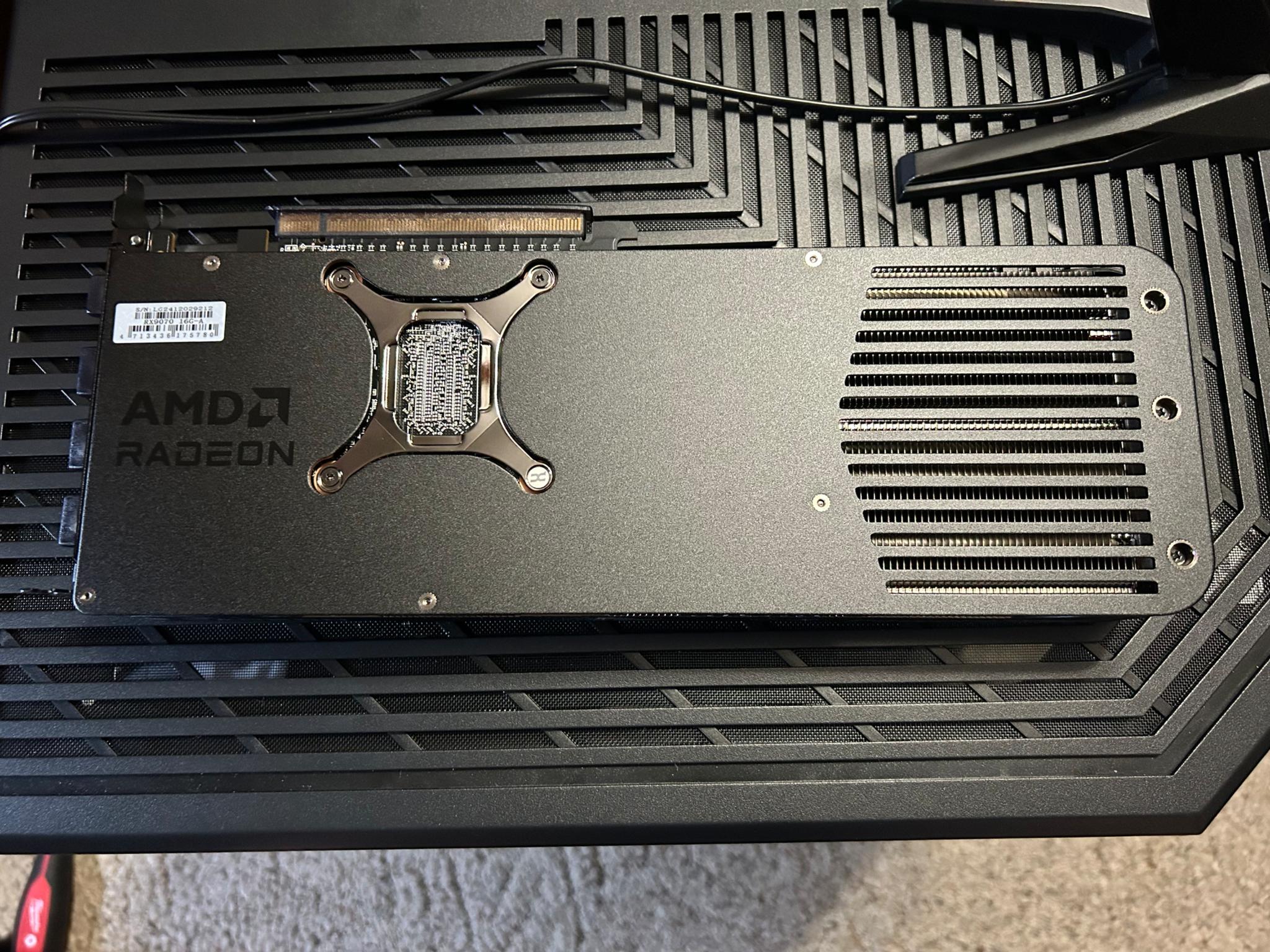 AMD Radeon RX 9070 PowerColor Reaper