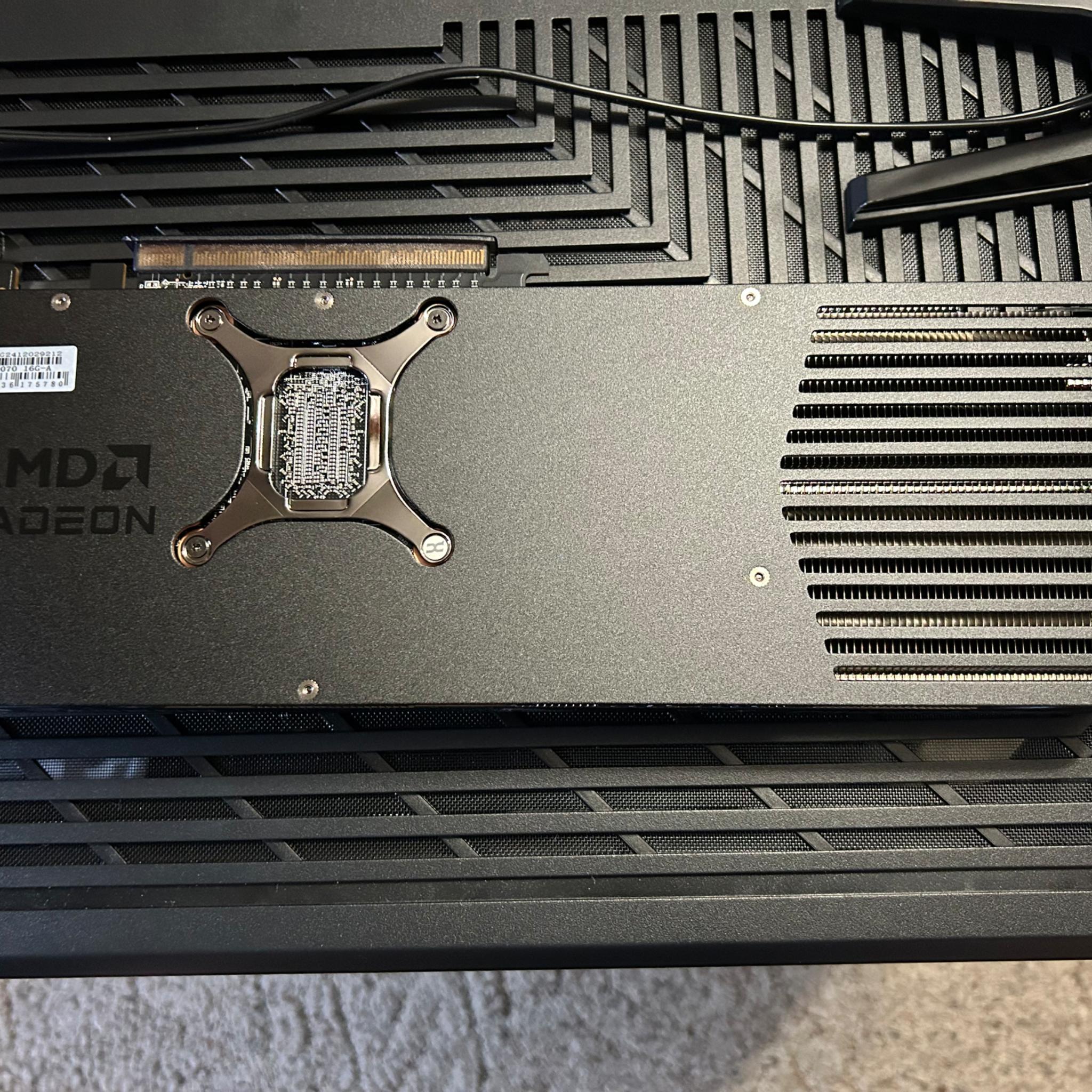 AMD Radeon RX 9070 PowerColor Reaper