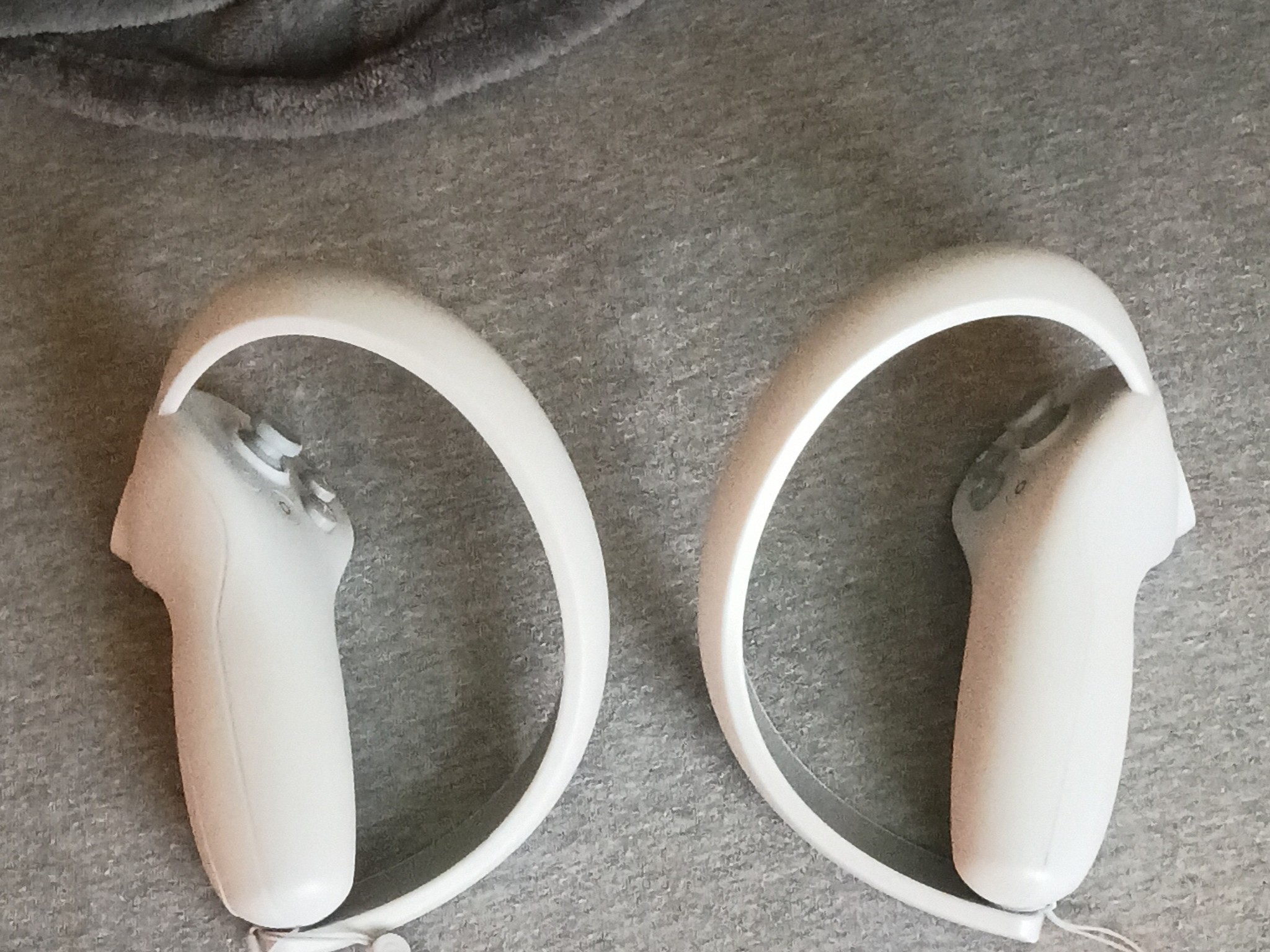 PICO 4 Left + Right VR Controllers - Genuine OEM Pair