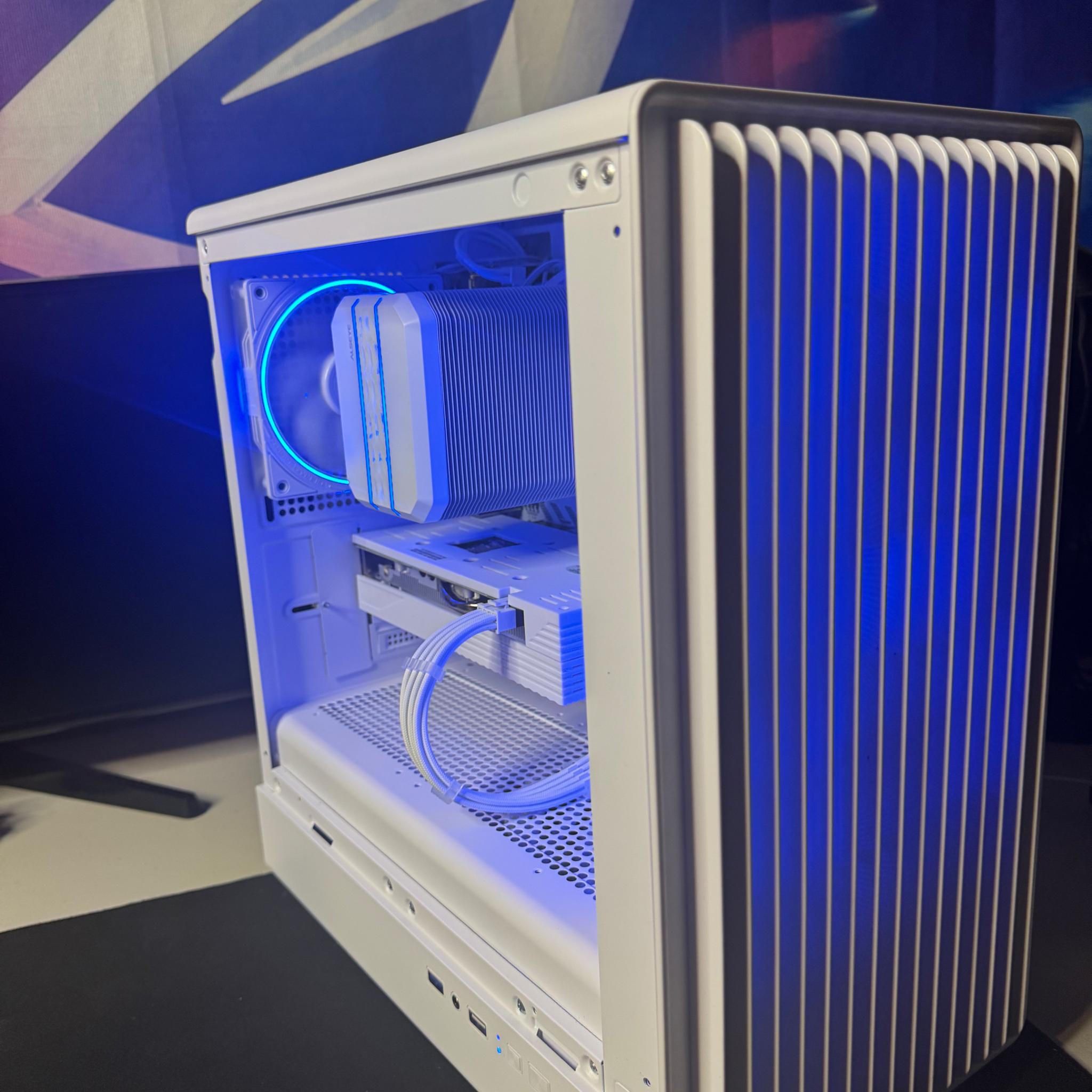 Fire Tech Labs: The Creator RYZEN 5 3500X / RX 5600 / 16gb ram / 512gb
