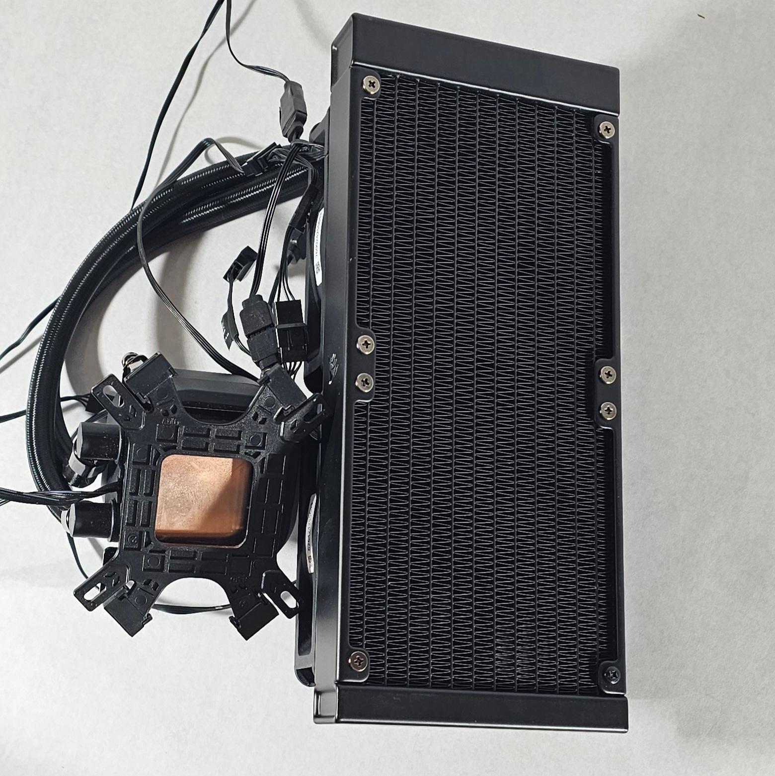 240mm AIO Corsair H100 RGB for AMD AM4