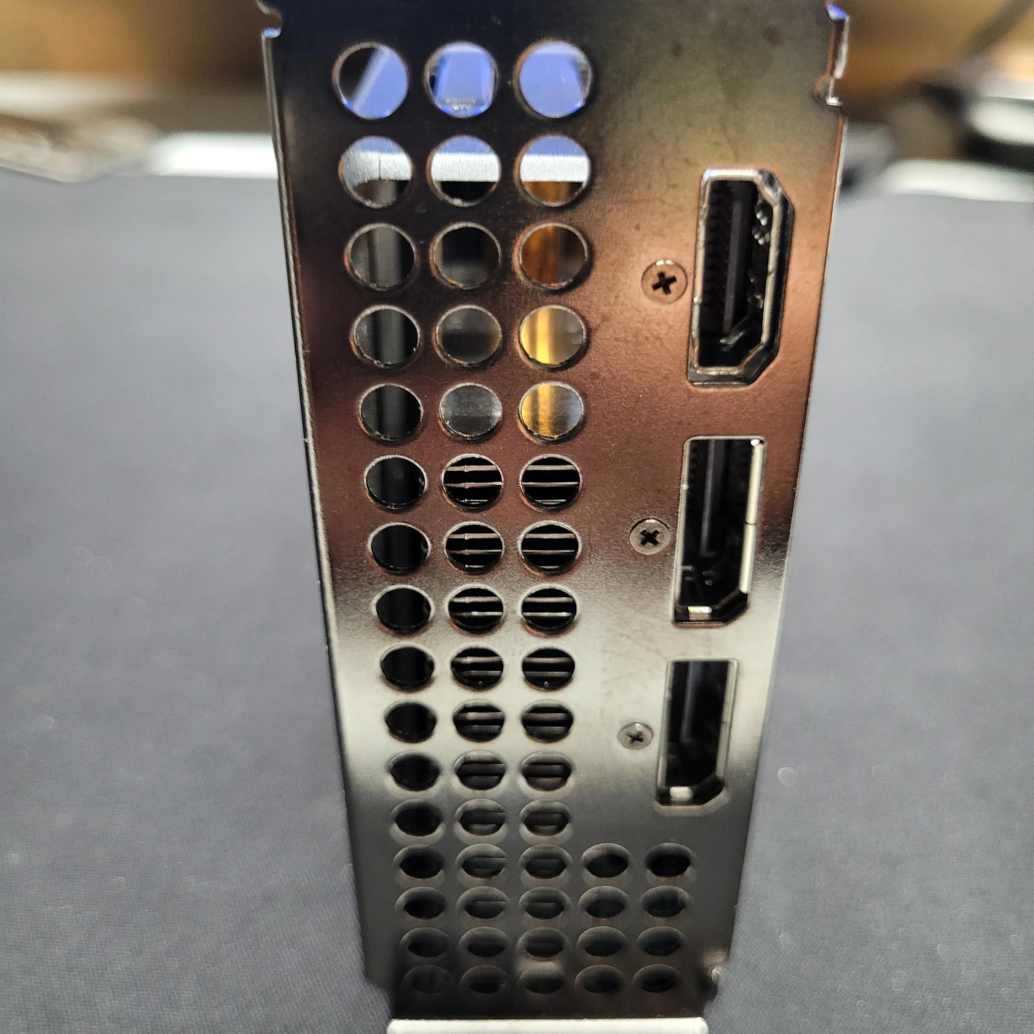 AMD Radeon RX 5500 4gb