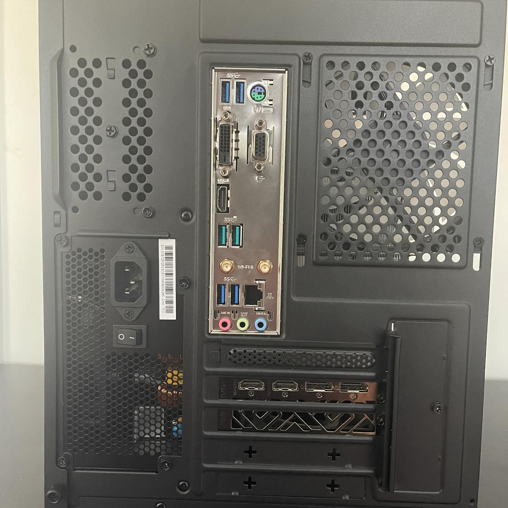 [Summer Sale] The Silver Nitro Gaming PC | Ryzen 5600 with Sapphire Nitro+ RX 5700xt