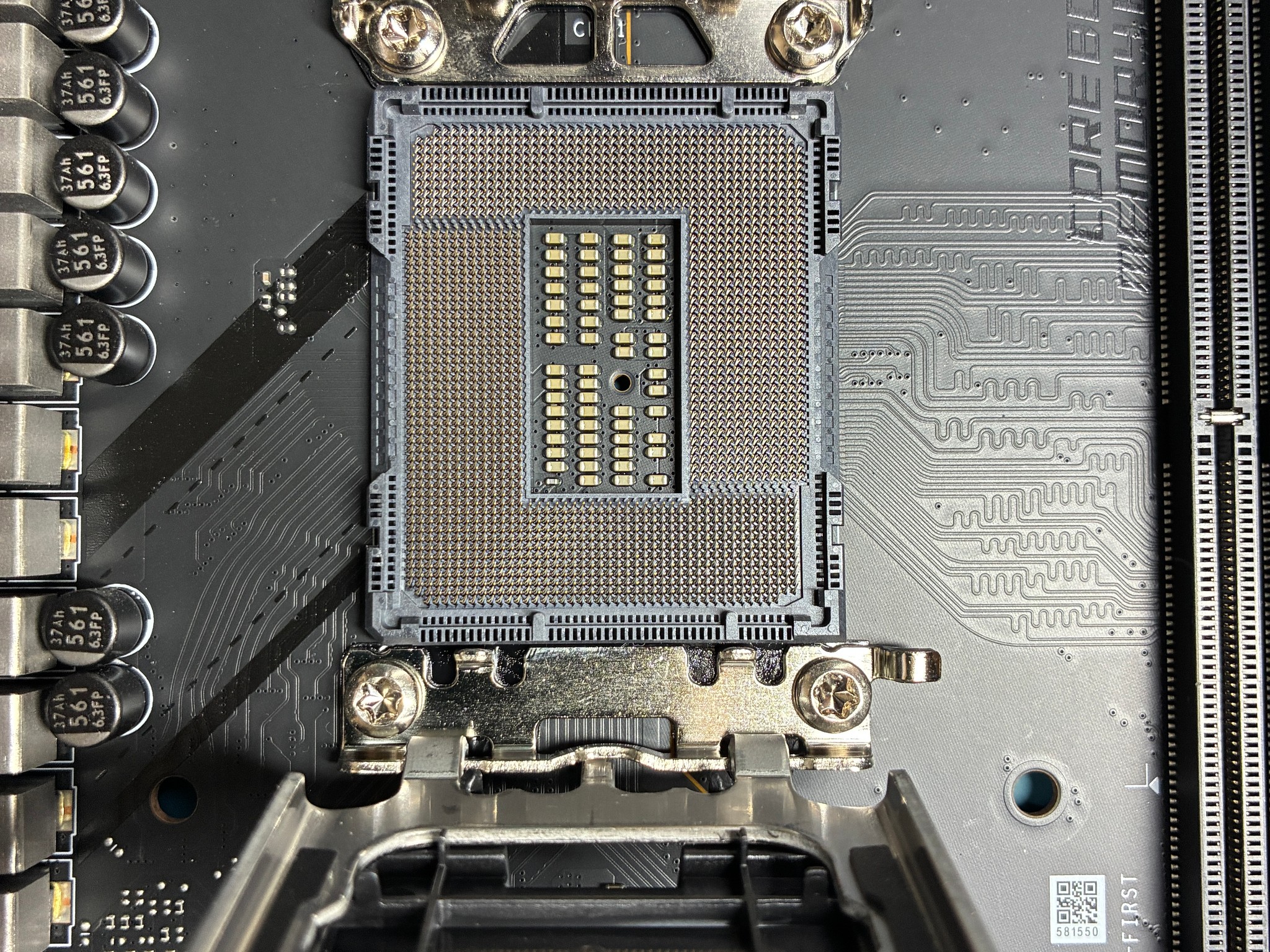 MSI MPG Z790 CARBON MAX WIFI II ATX (Motherboard)
