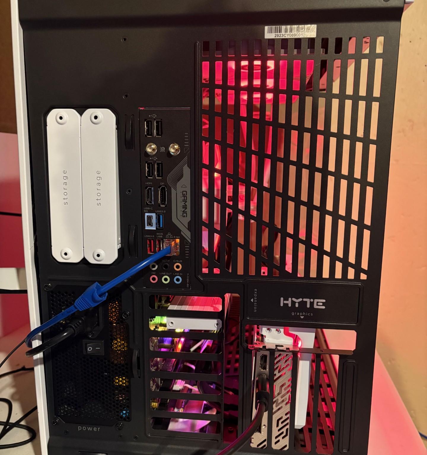 AMD Radeon RX 7900 GRE - Image 3