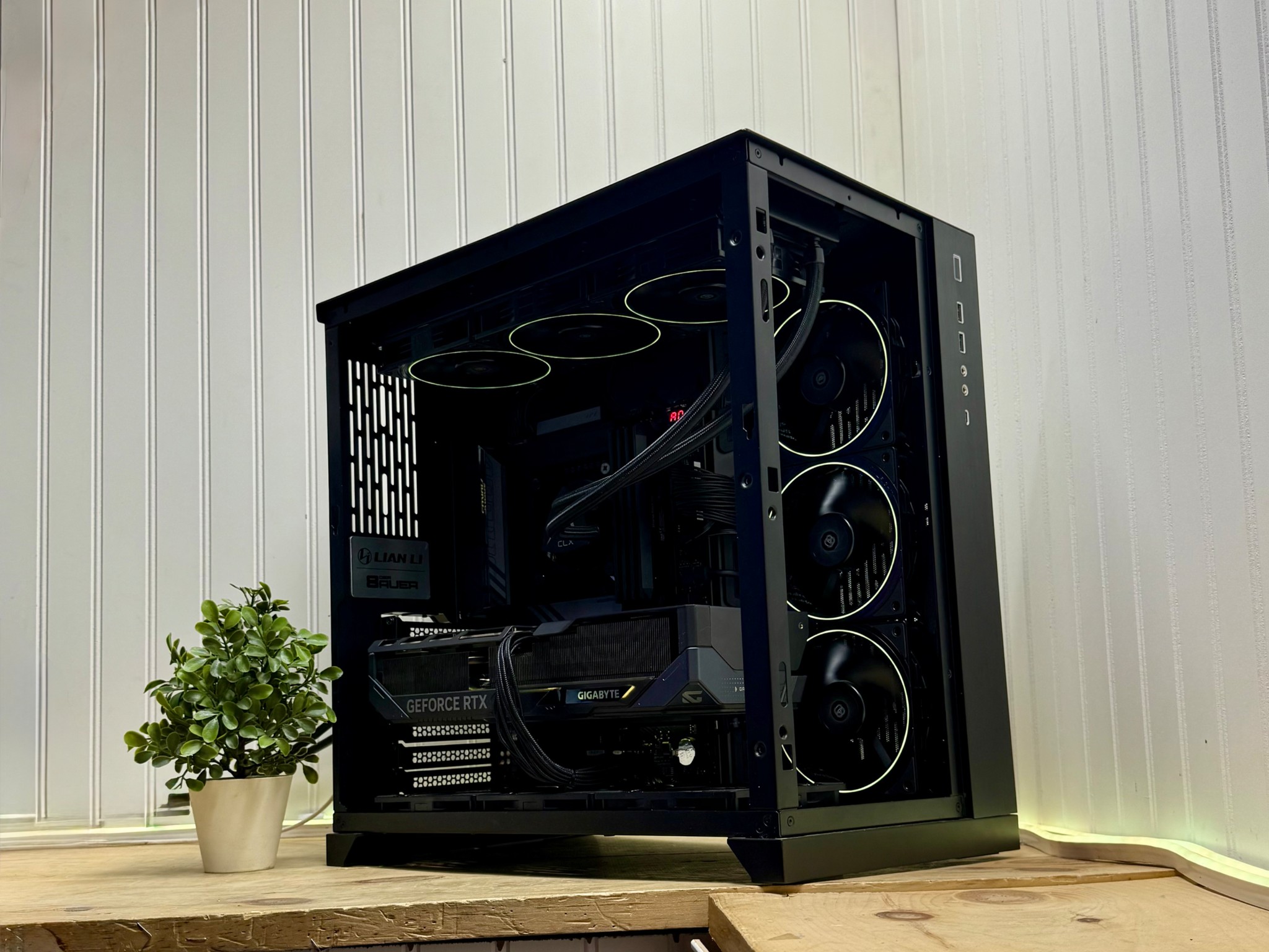 DREAM WEAVER 285k ultra9 /64gDDR5/2TB NVME 5.5TBHDD/5080/4k USB capture card