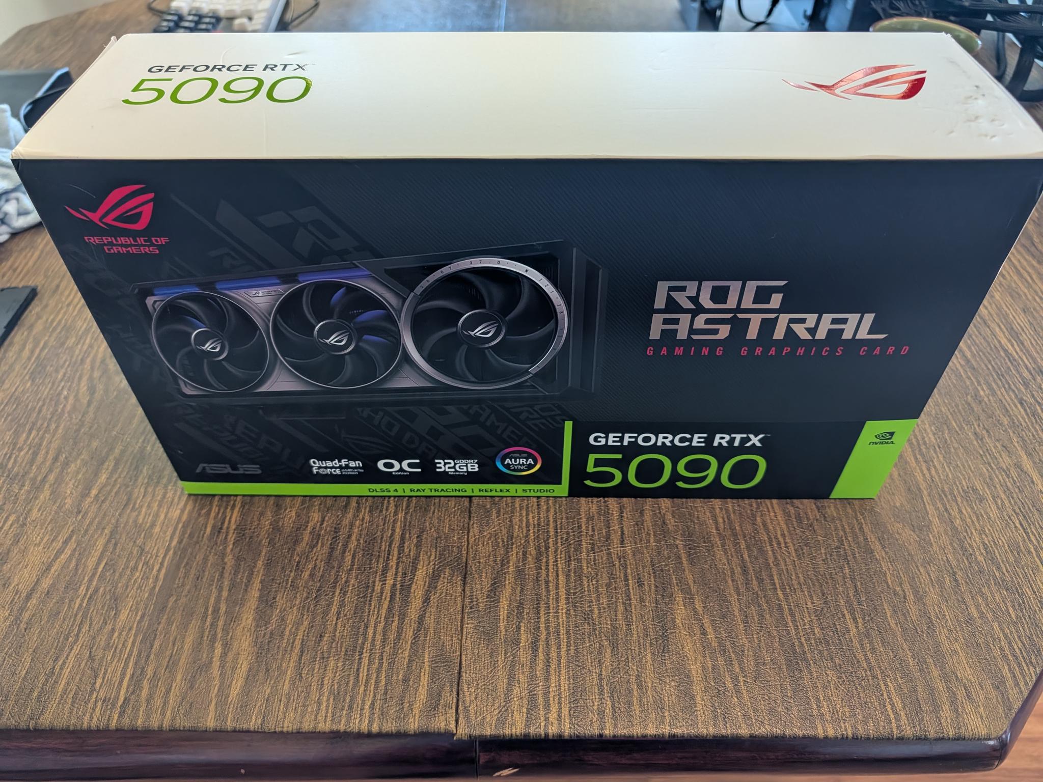 ASUS ROG Astral RTX 5090 OC Edition 32GB GDDR7 - LIKE NEW PRESTINE CONDITION