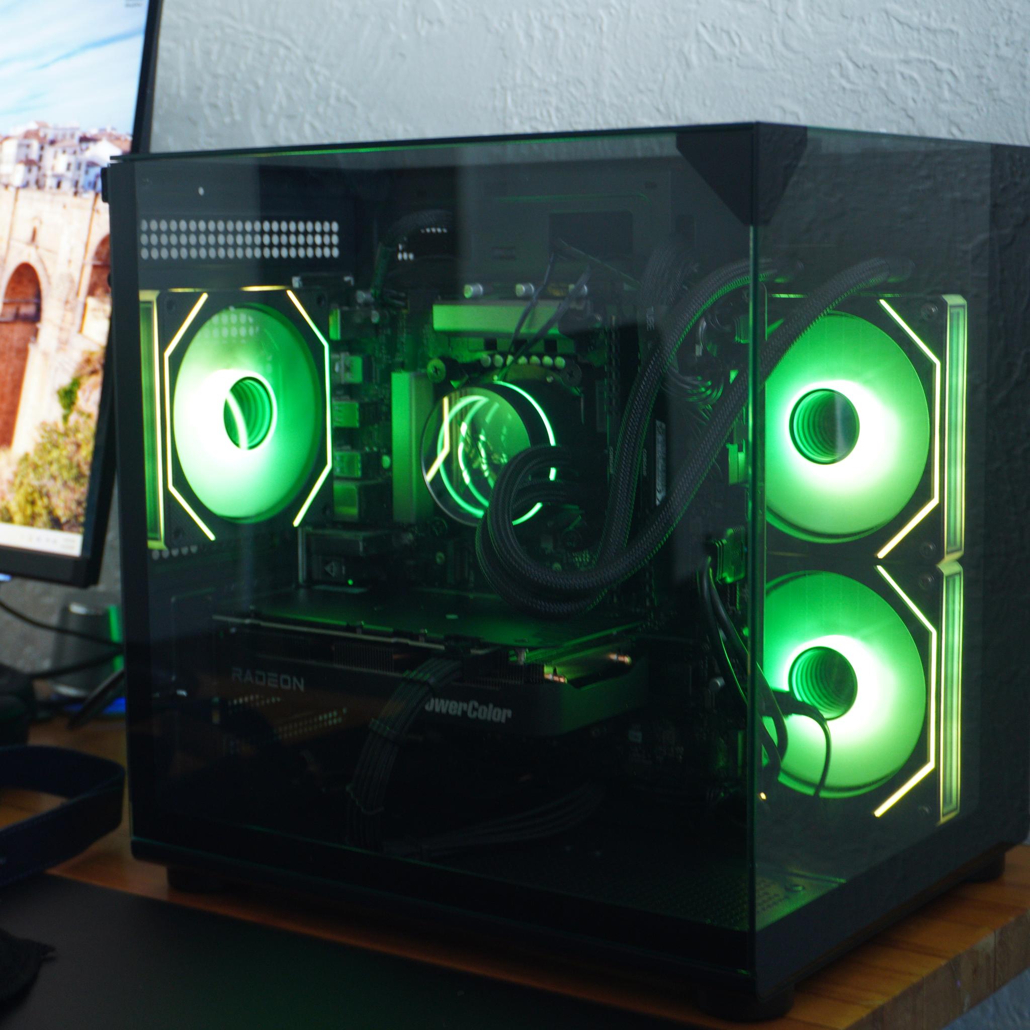 RX 9060XT 16 BLACKOUT GAMING PC