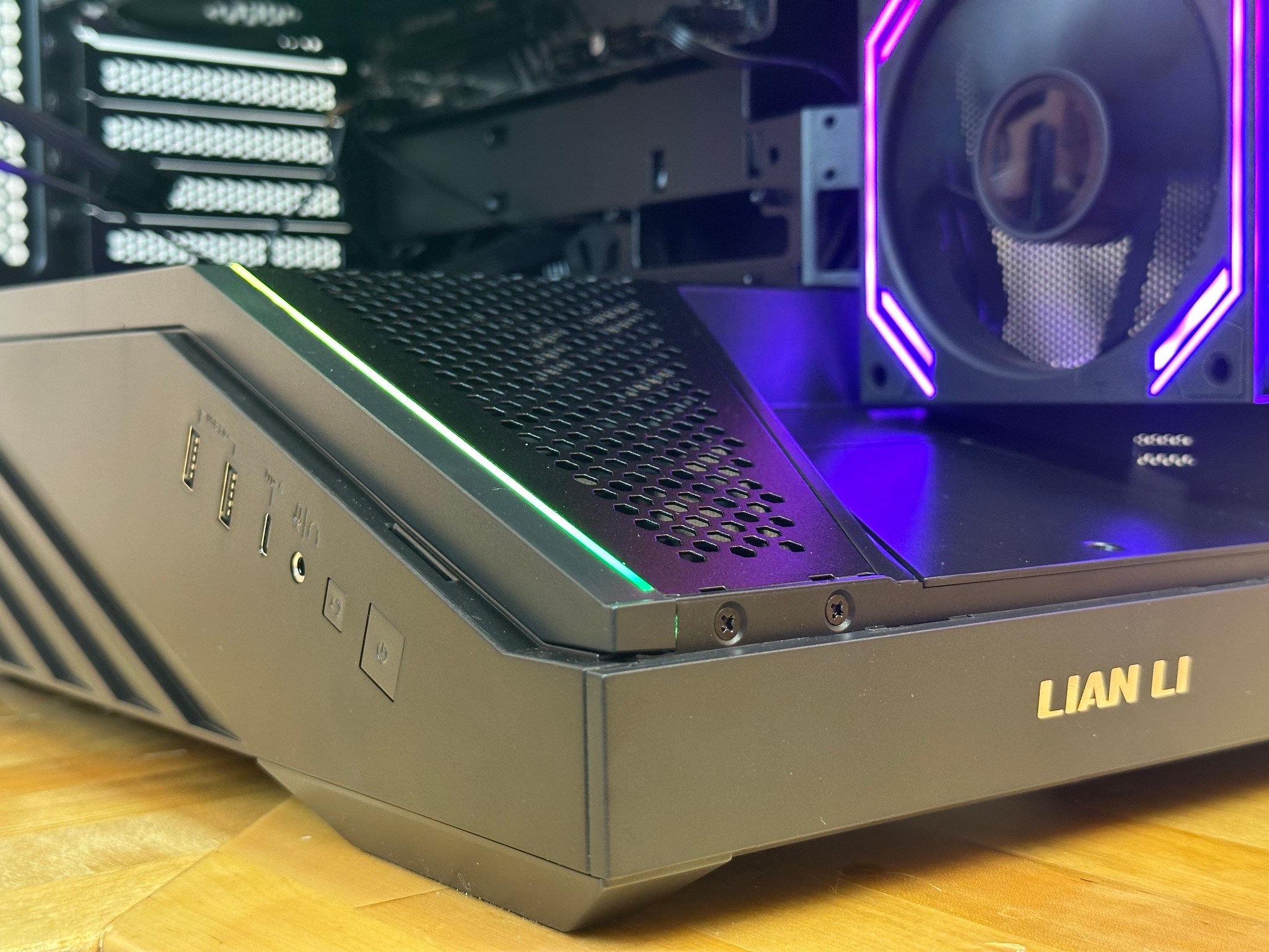 Ryzen 7 5800xt | Rtx 5060ti oc | 16gb ddr4