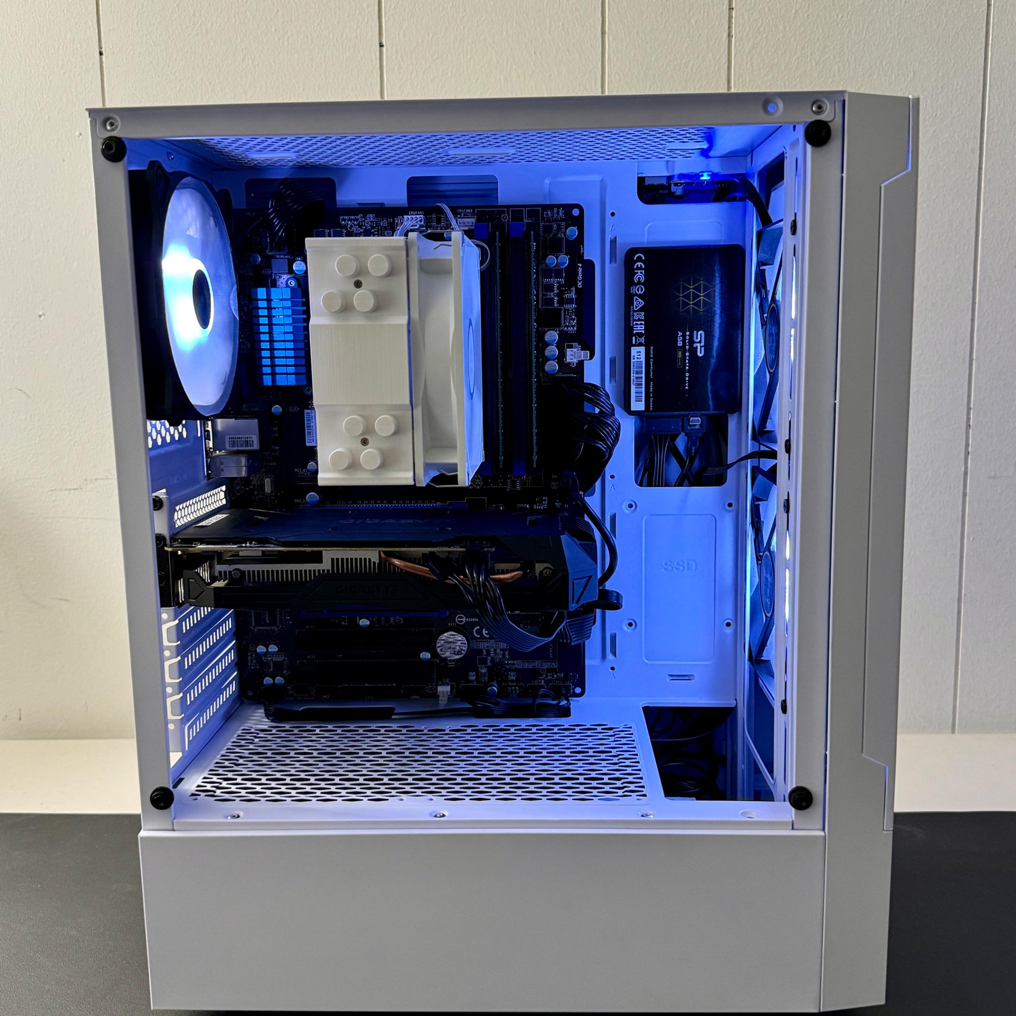 GTX 1060 3GB | INTEL i5 4570 | 16GB DDR3 RAM | 500 GB SSD | White Gaming Computer