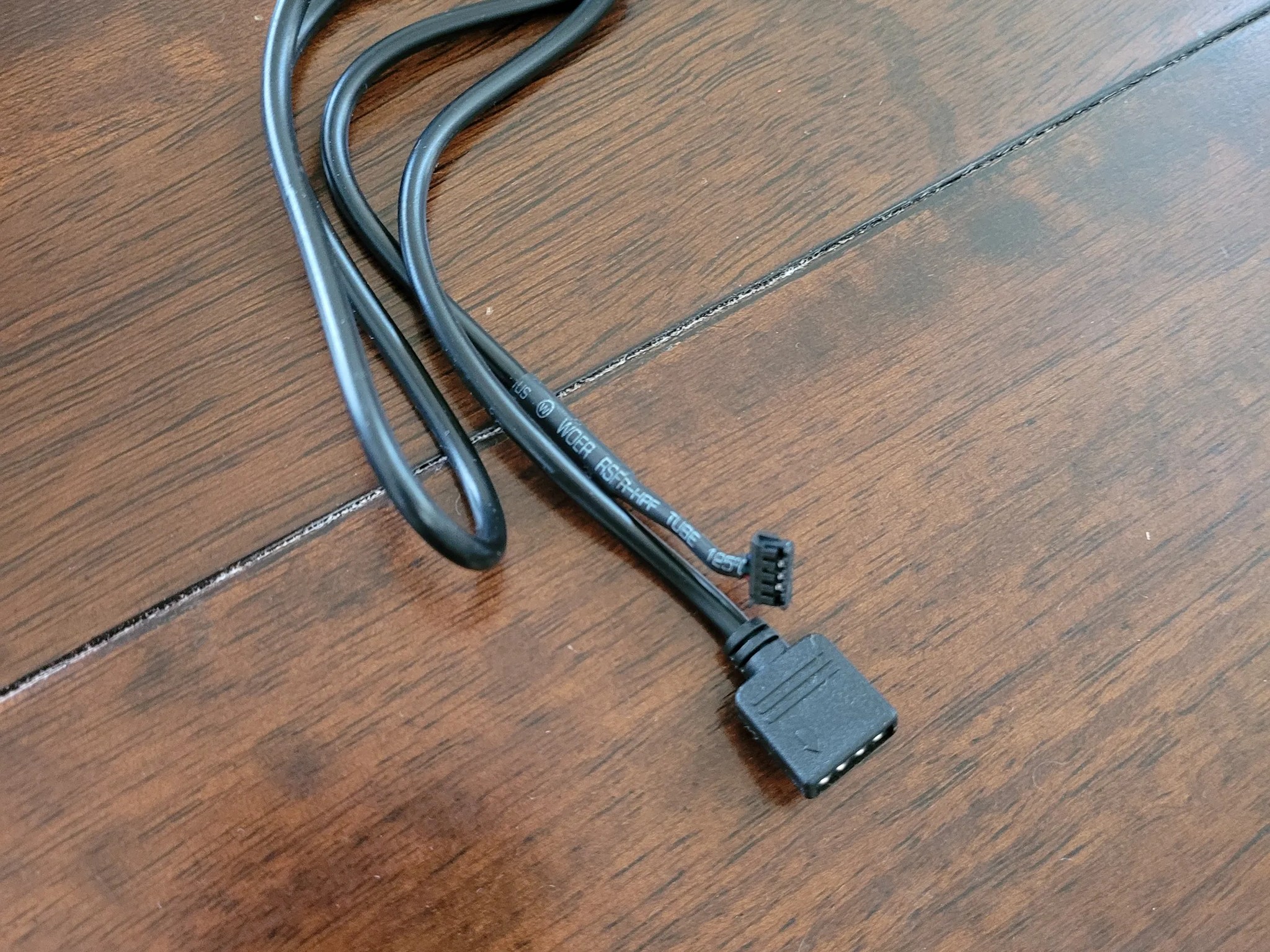 AMD Ryzen 7 2700 8-Core Processor (with Wraith Spire LED Cooler) NO OG BOX