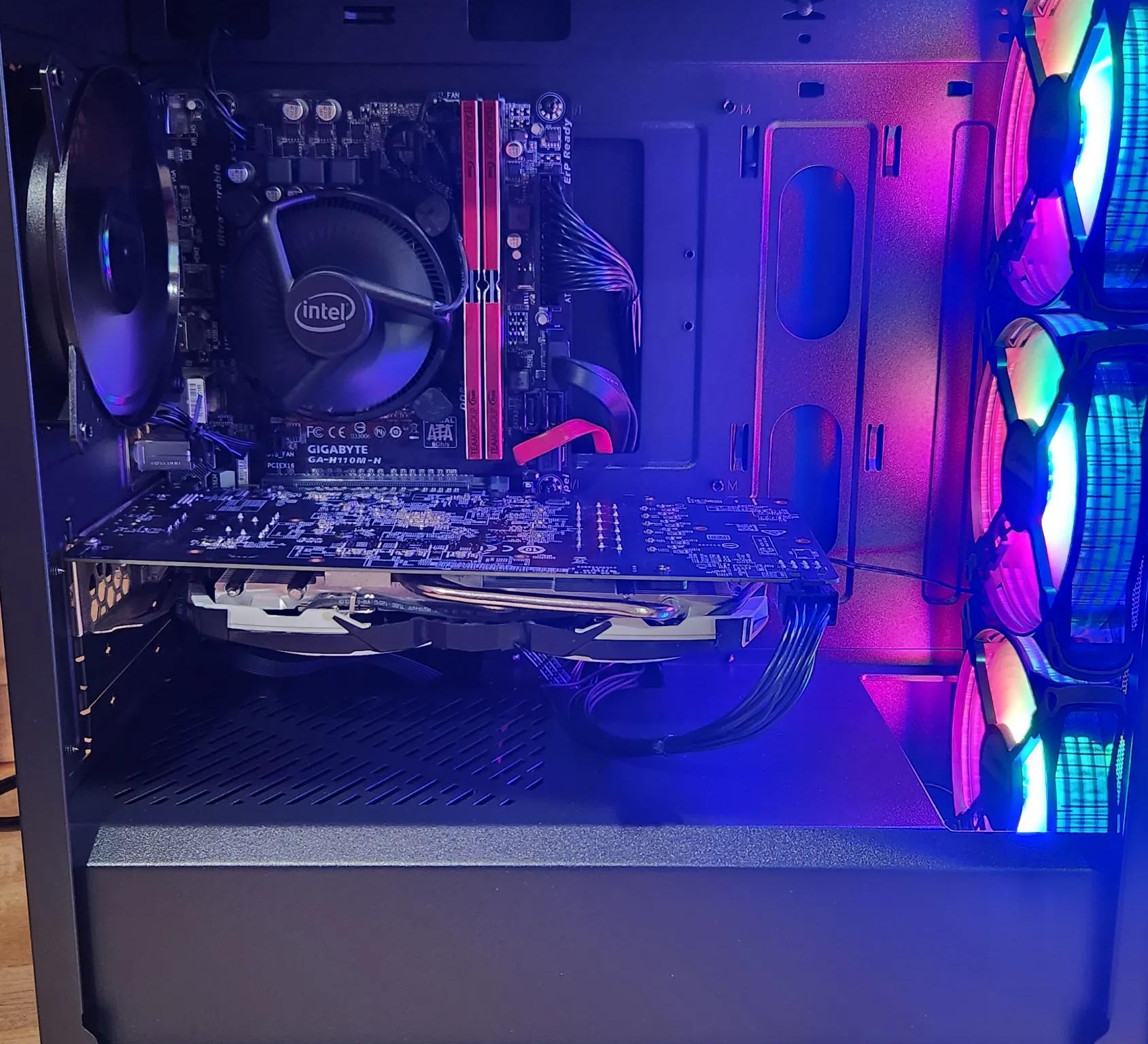 GAMING PC i5-7400 16GB RAM 512GB SSD RX 580 8GB