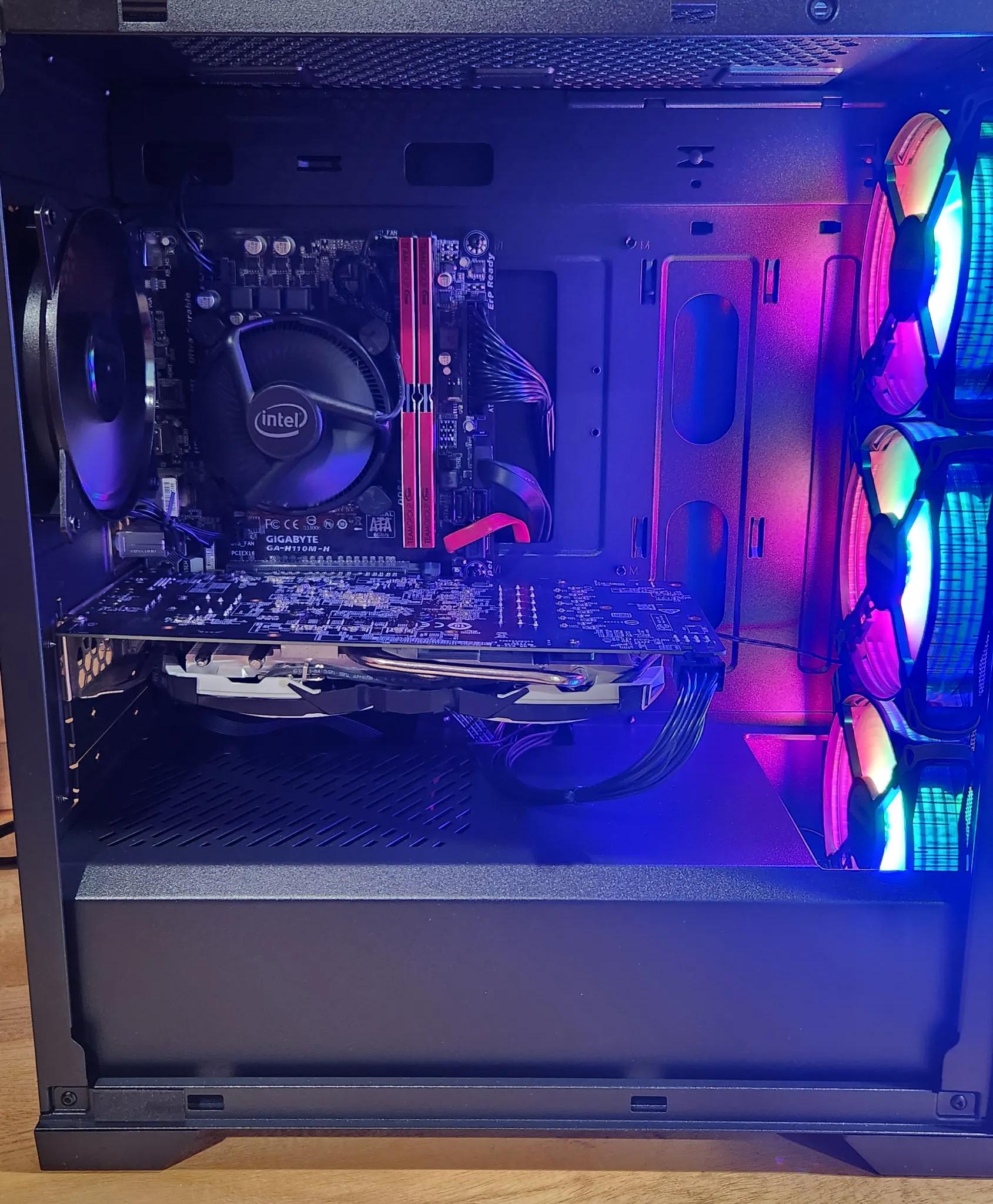 GAMING PC i5-7400 16GB RAM 512GB SSD RX 580 8GB