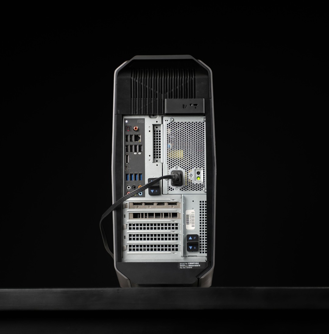 AF-10 / GTX 1660 Intel Core i7 6700 16GB 1.3TB Windows 11 Gaming