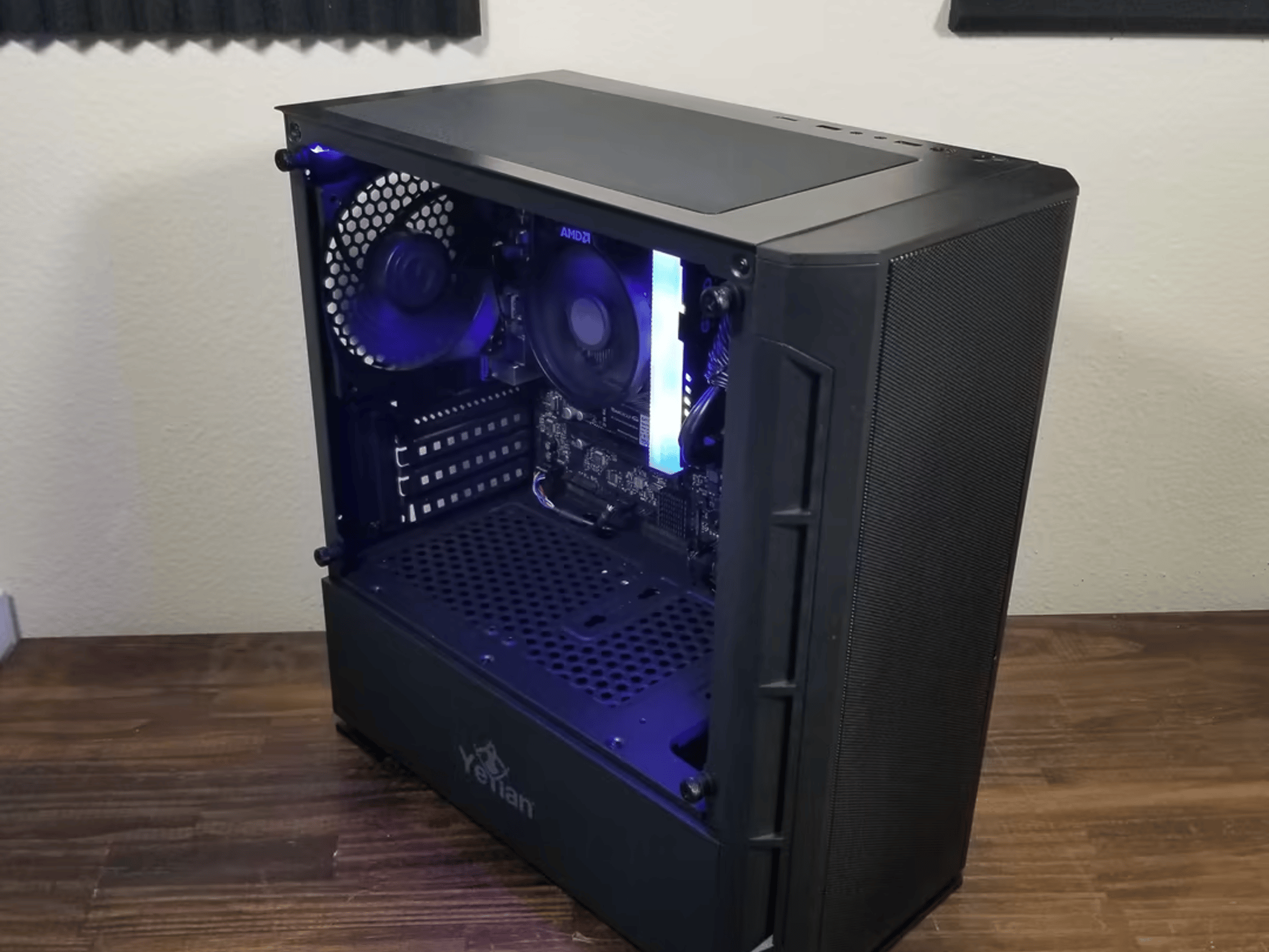 AMD Ryzen 5 5600G /w Radeon RX Vega 7 // 16GB 3200MHz // 512GB M.2 SSD