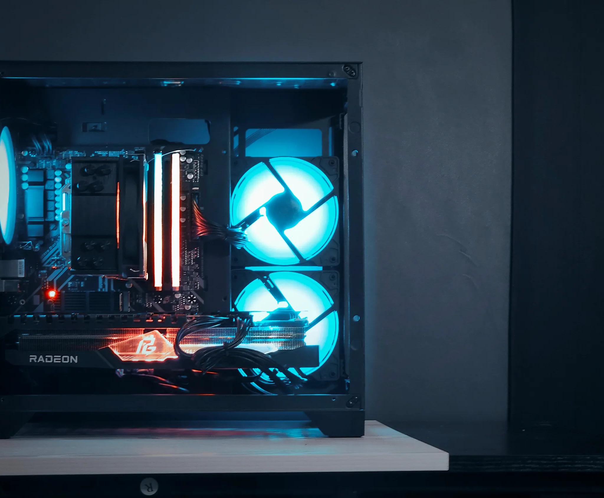 R7 5800X/ 7900XT Gaming PC Computer