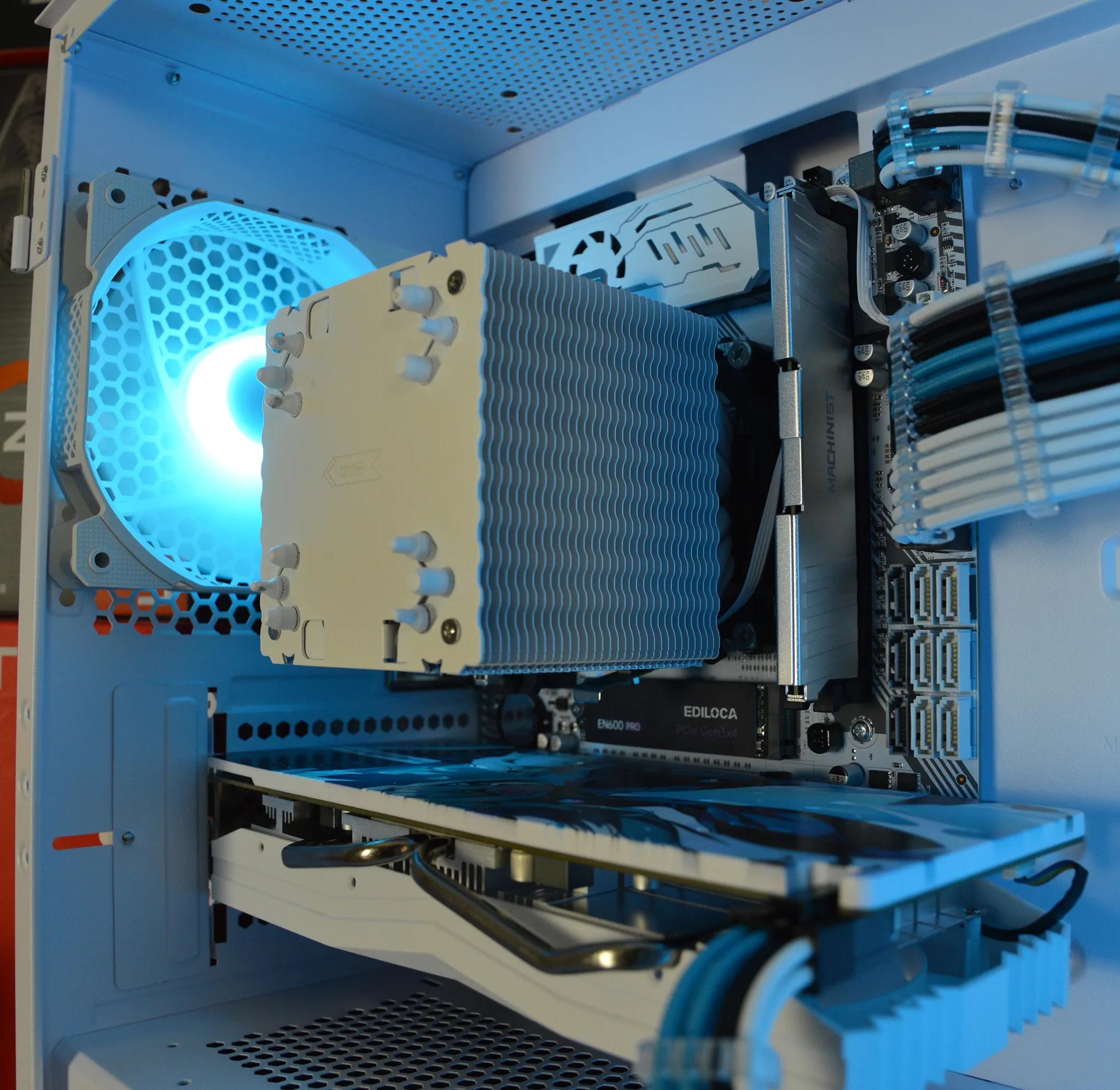 🧊❄️| RX 580 8GB | INTEL XEON E5 2670 V3 | 16GB ECC DDR4 RAM | 1TB NVME SSD | Icy Blizzard |