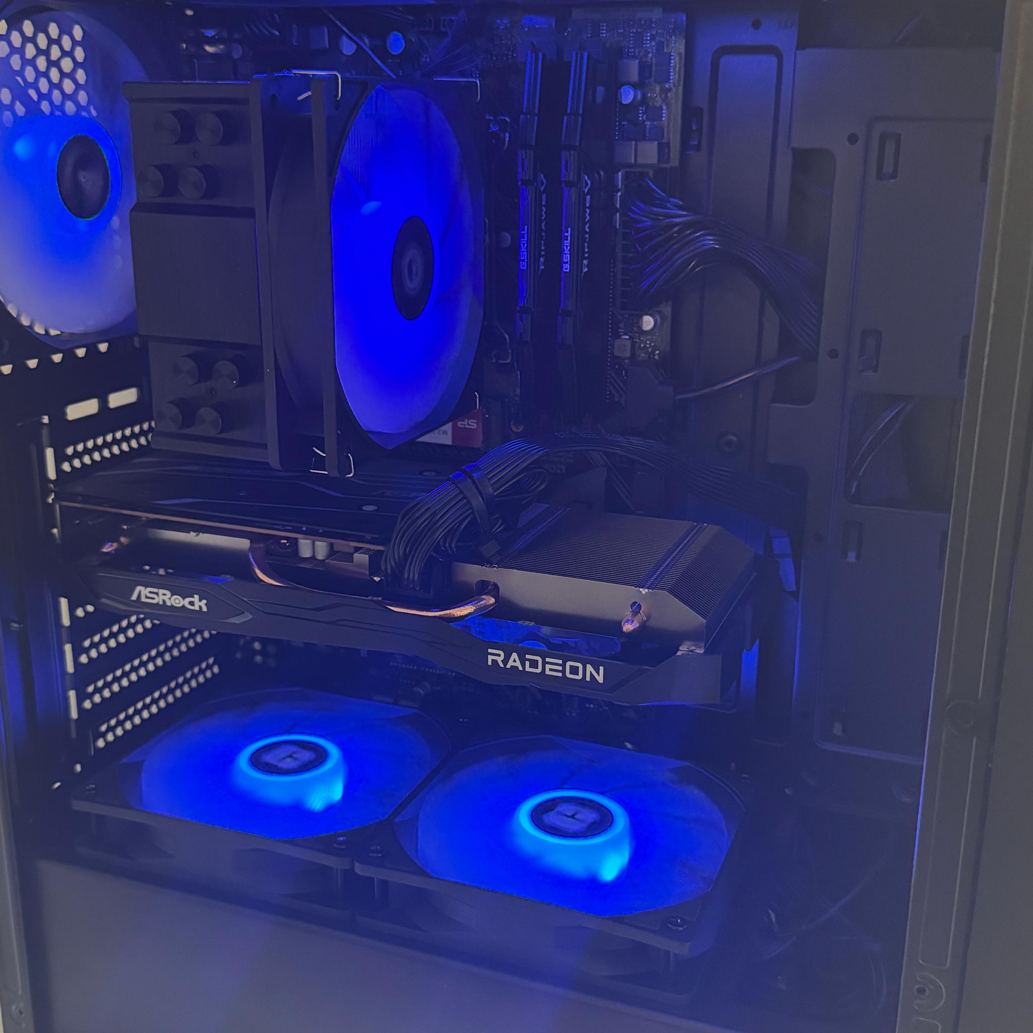 Awesome i9 9900 RX 6600 8 GB Gaming System