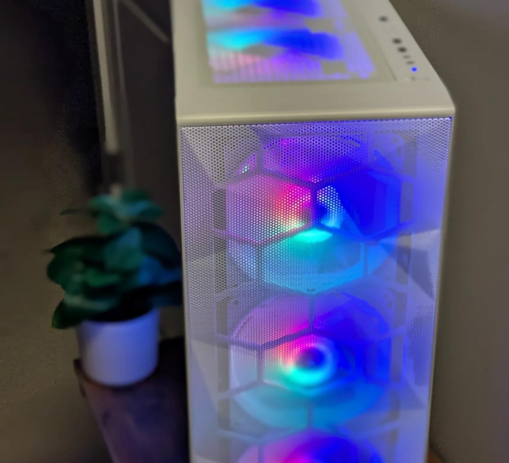 ❄️ Frost | AMD Ryzen 5 3500x - AMD Radeon RX 580 Gaming PC