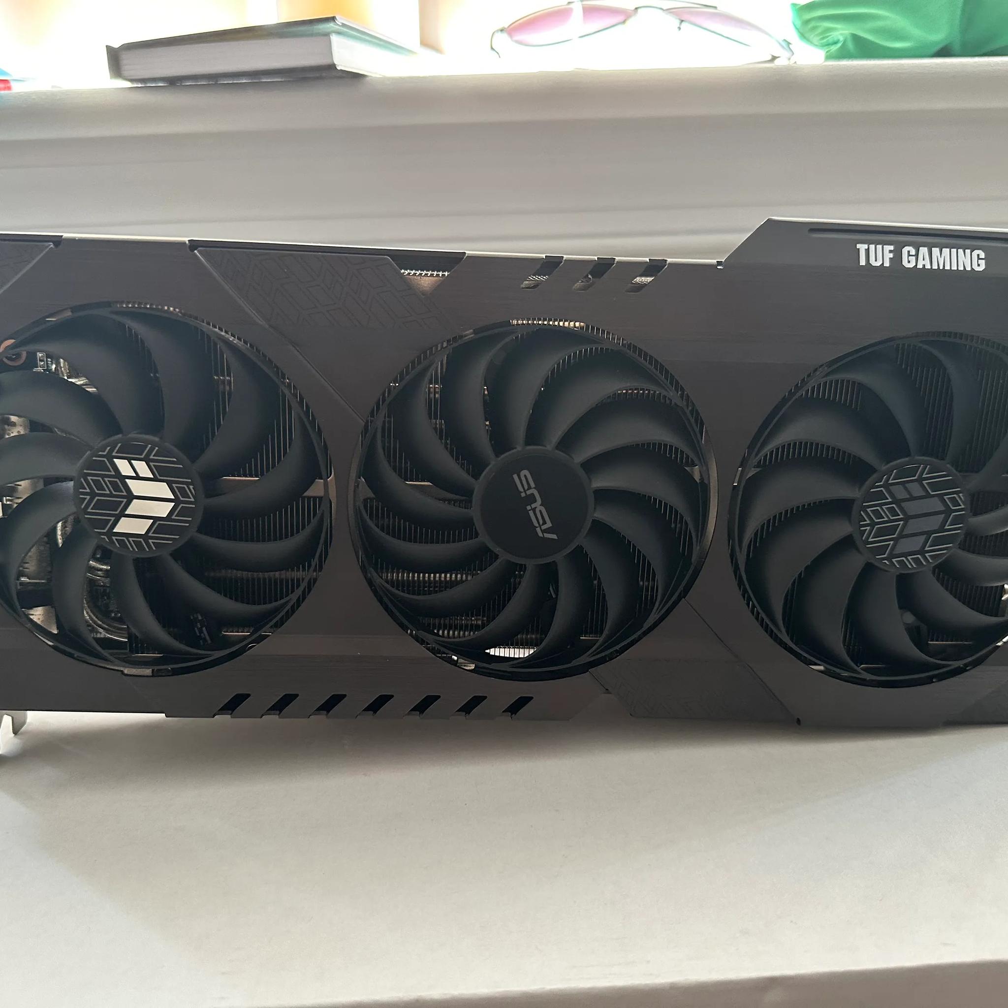 Asus TUF AMD Radeon 6900XT
