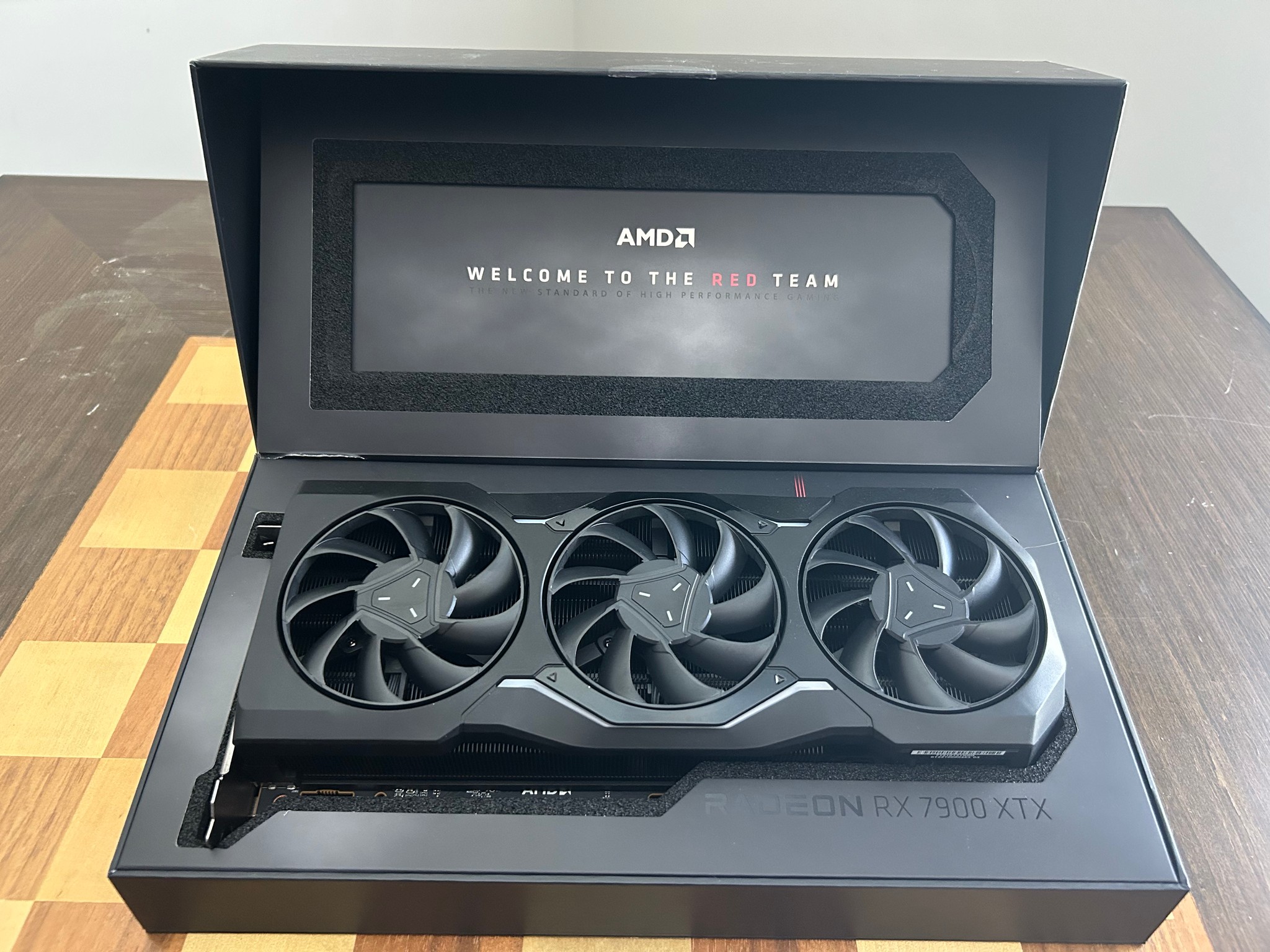 AMD Radeon RX 7900XTX 