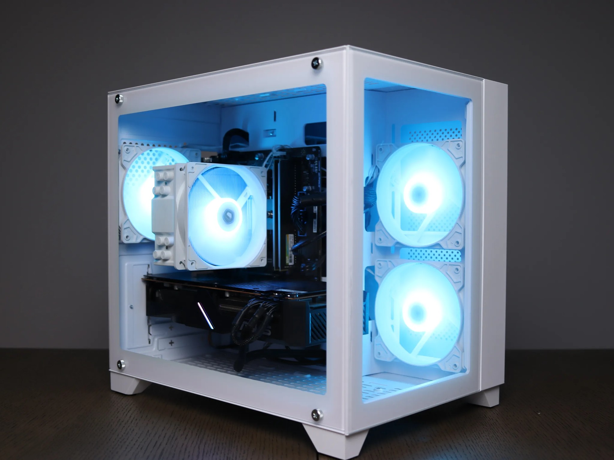 Custom 1080p Gaming PC - i3 10100F - RX 5700 XT - 512GB SSD