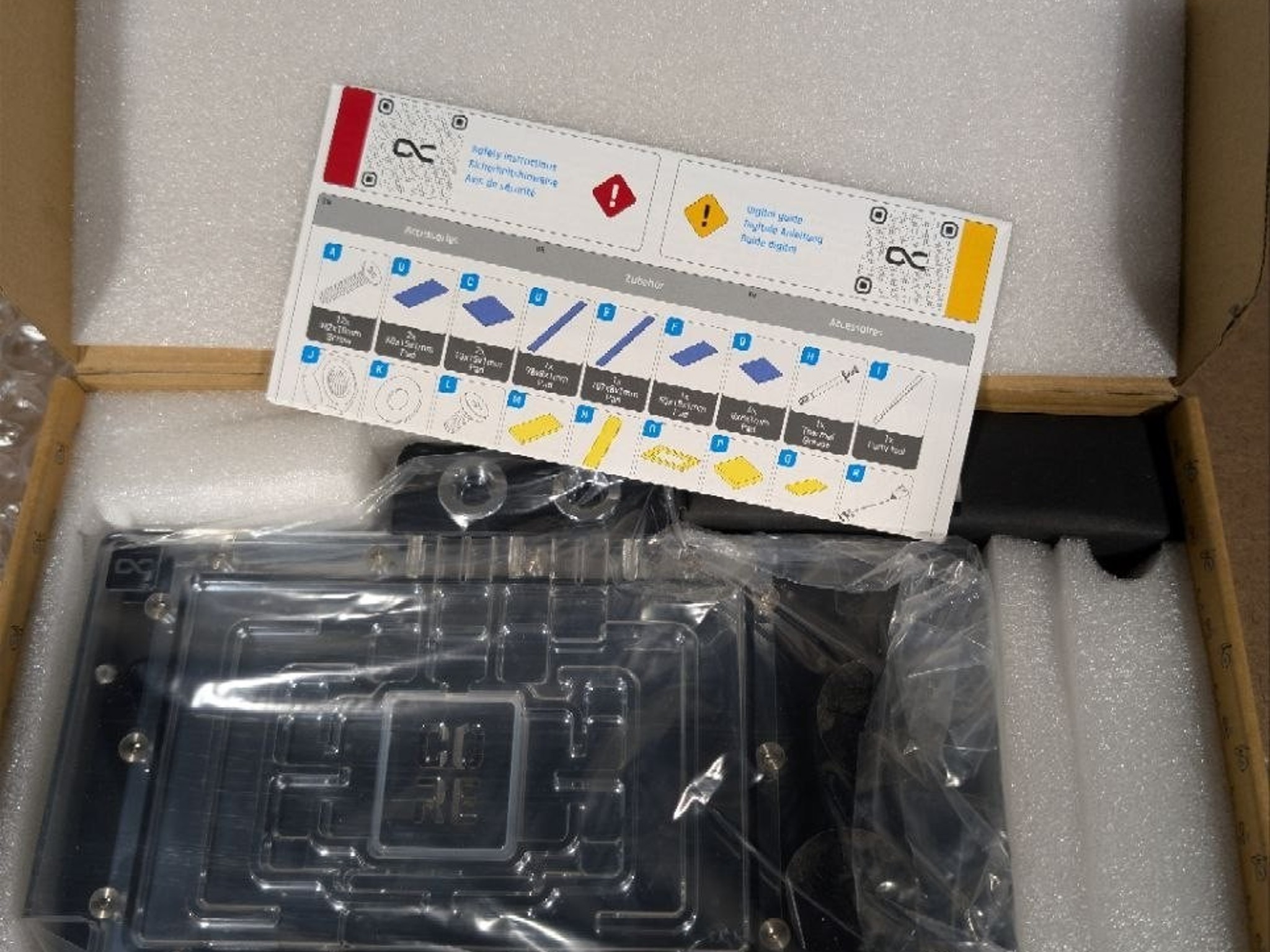 Alphacool Core Geforce RTX 5090 ROG Astral Waterblock with Backplate (10270)