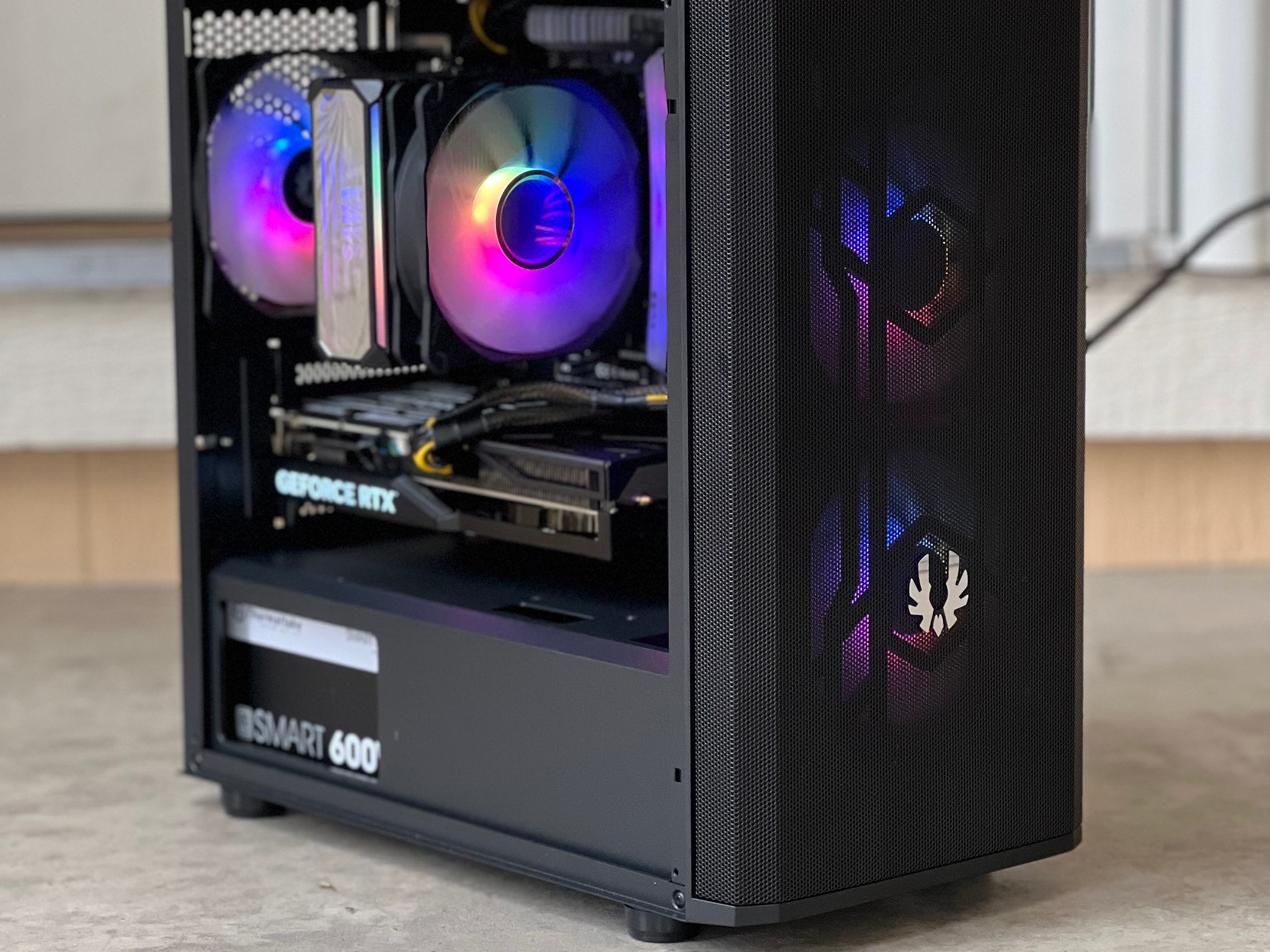 | Gaming pc | Rtx 4060 ti | Ryzen 5 5600x | 32GB Ram