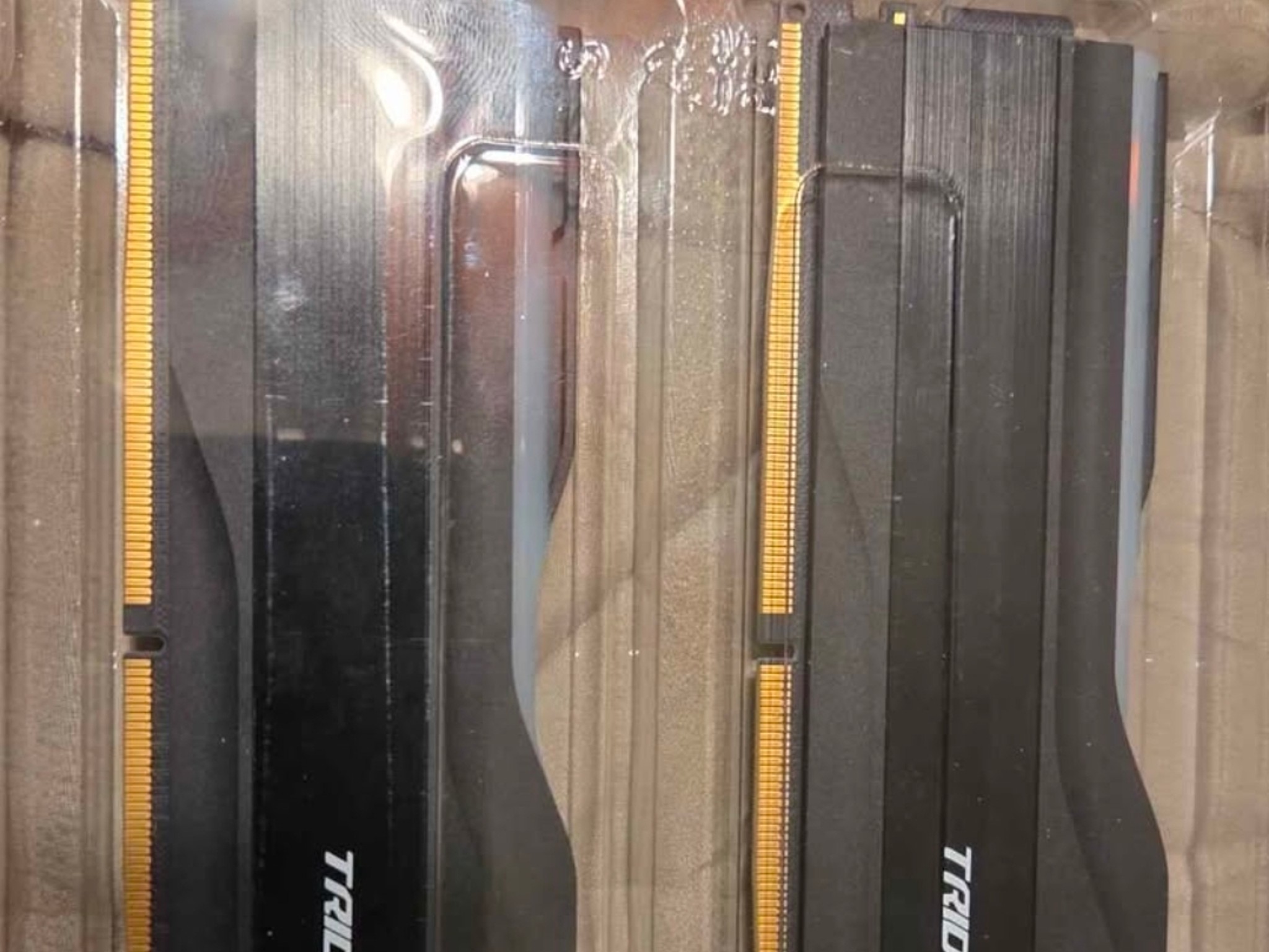 Trident Z5 RGB DDR5-5600 CL36-36-36-89 1.20V 32GB (2x16GB)