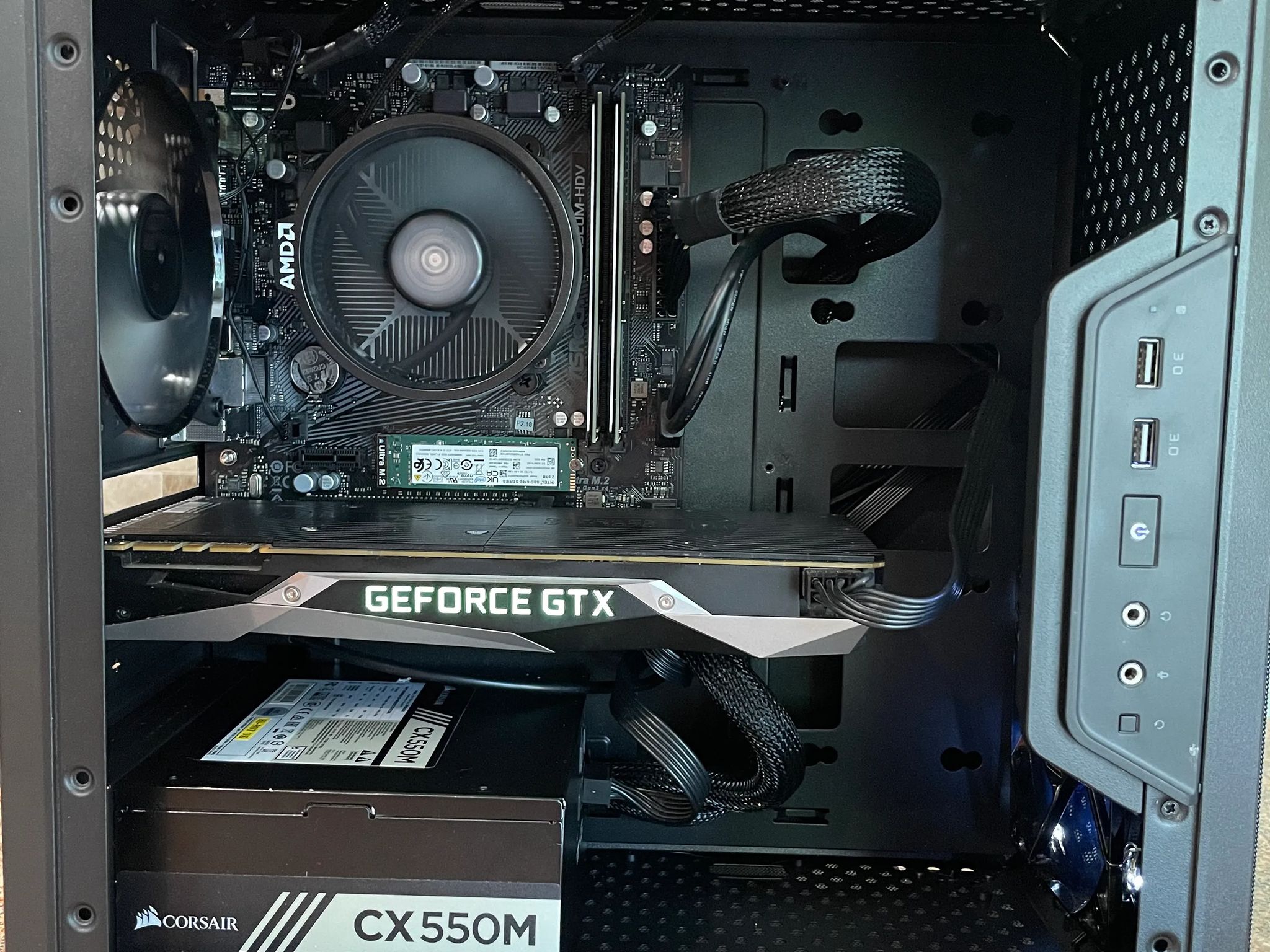 Funz Bx - GTX 1070 FE // Ryzen 5 3600 // 2TB M.2 SSD