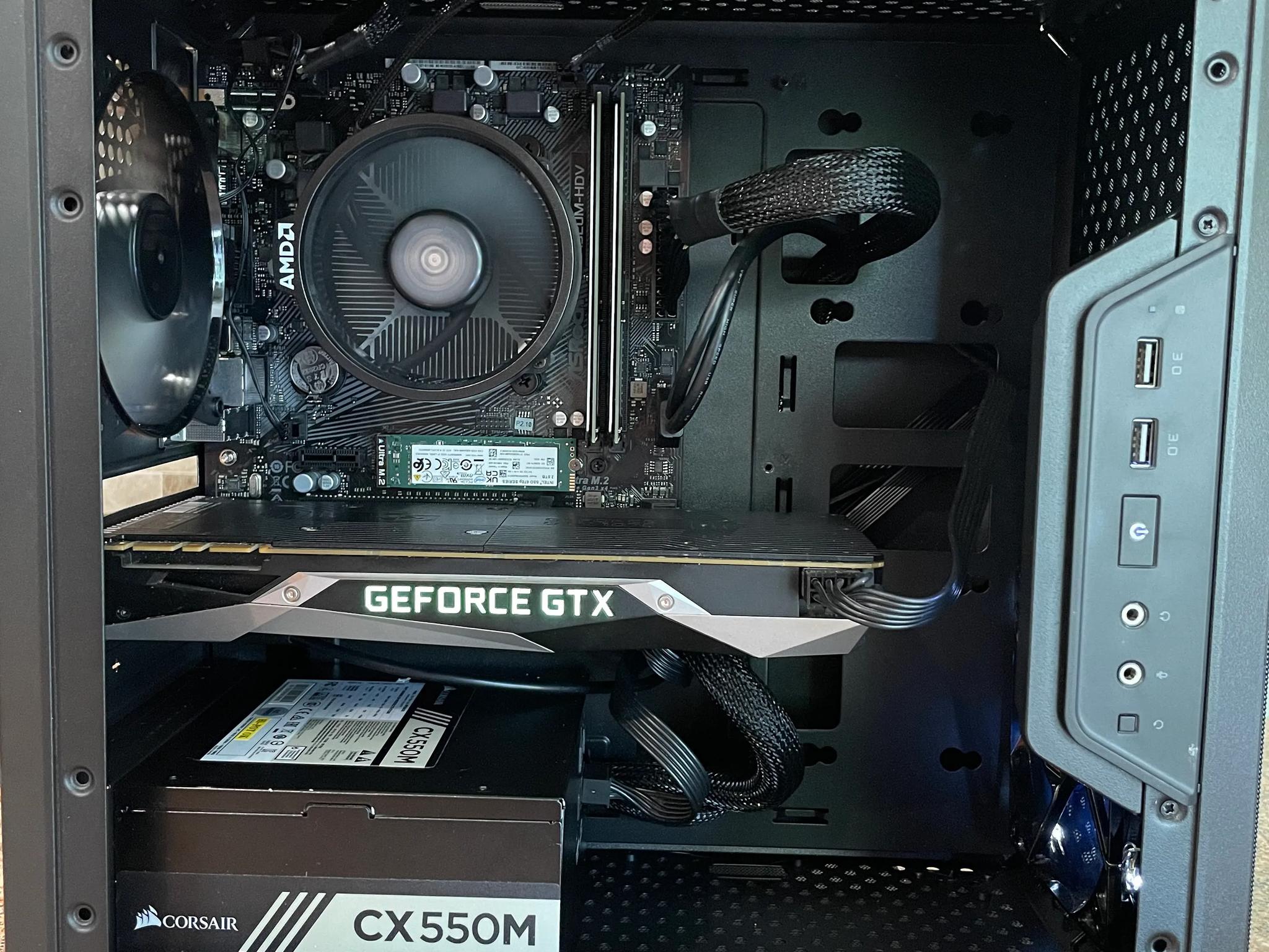 Funz Bx - GTX 1070 FE // Ryzen 5 3600 // 2TB M.2 SSD