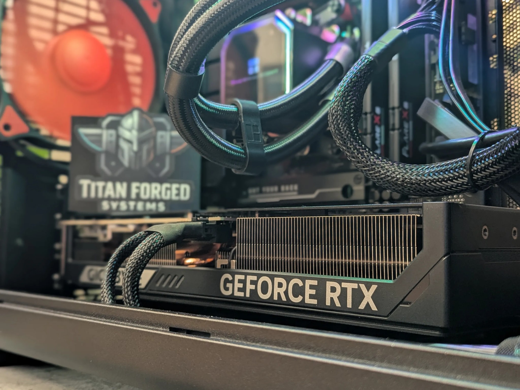 🌾 Grain | 5070 | 9600X– Compact Gaming Beast | 32GB DDR5