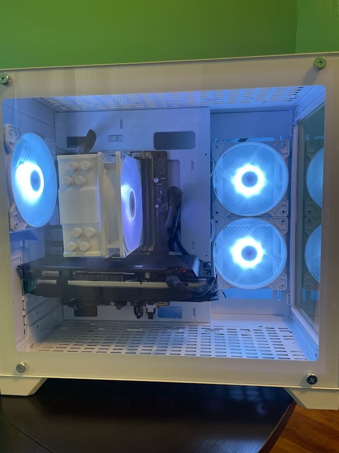 GLASSY White Gaming PC| Intel i5 / Amd RX580 / 8GB / 500GB SSD Win 10 Pro WiFi
