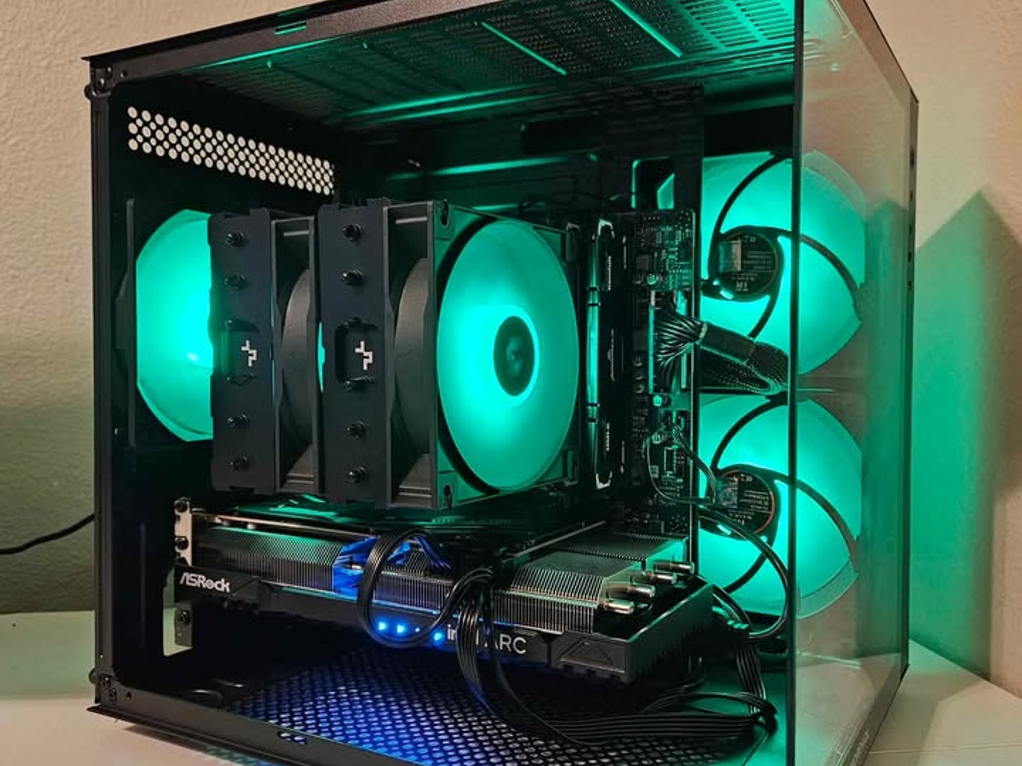 Gaming pc | Ryzen 5 | Intel arc a770 16gb | 32gb ram | wifi | WIN 11