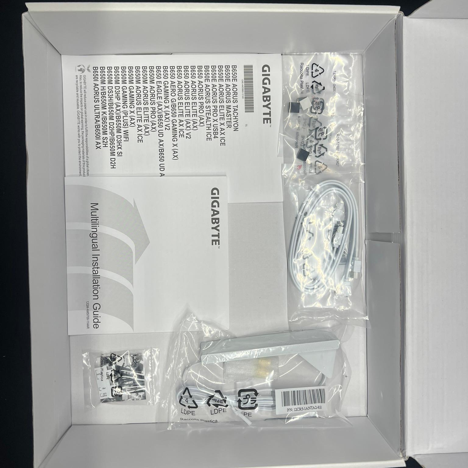 GIGABYTE B650 AORUS Elite AX ICE – ATX AM5 Motherboard