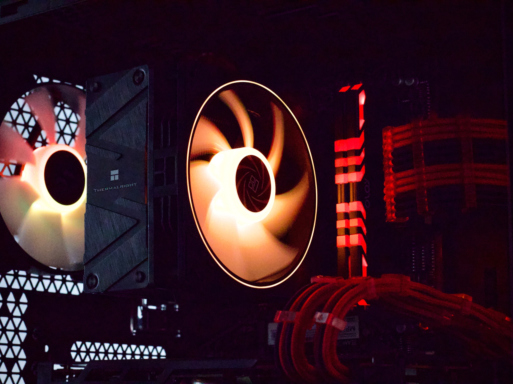 ❤️‍🔥🖤❤️‍🔥 Gaming PC - RX 6700 XT 🔥 Ryzen 5 5600 🔥 16GB DDR4 🔥 1TB NVMe SSD