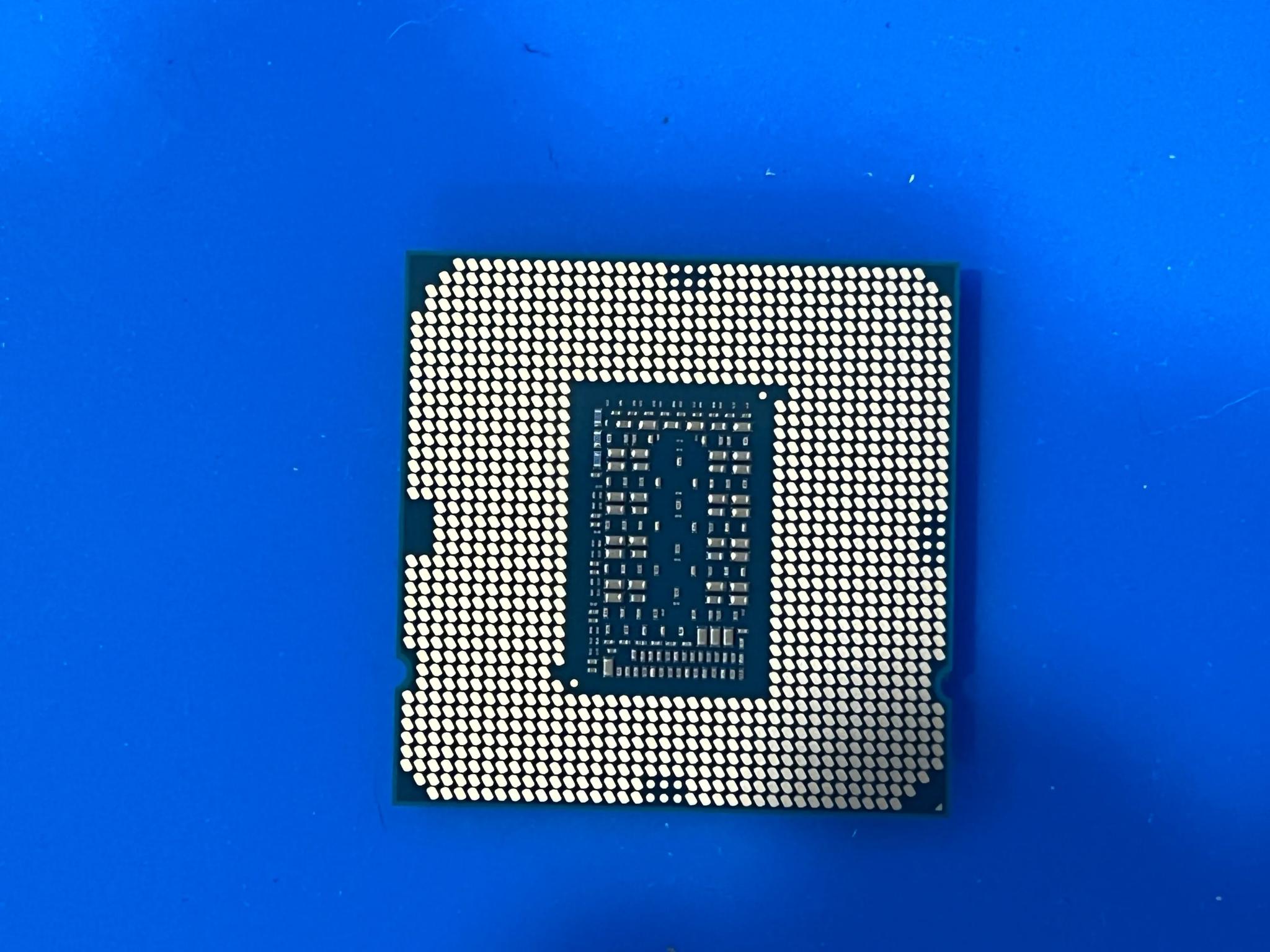 ASUS TUF GAMING B560M-PLUS WIFI Motherboard w/ INTEL CORE I7-11700K