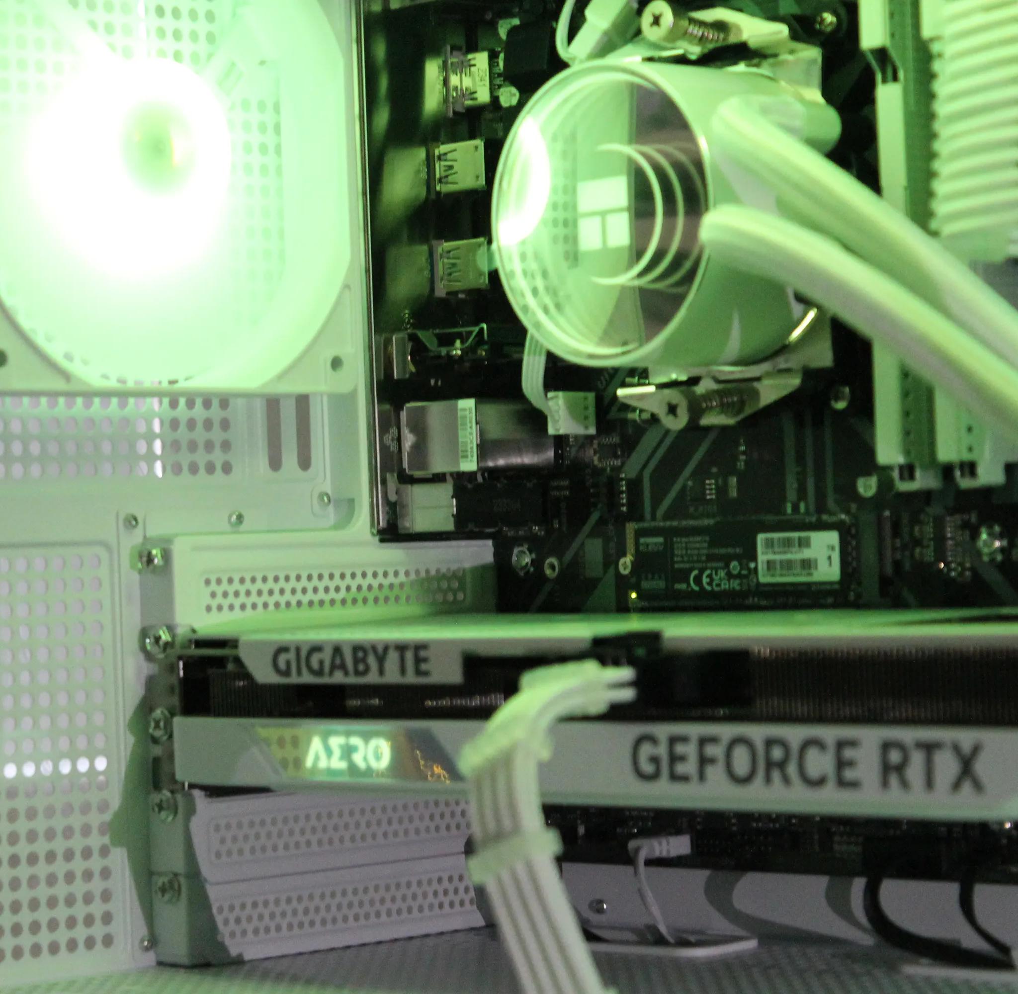 🤍💙1080p/1440p Gaming PC| RTX 4060| Ryzen 5| 32GB Ram| 1TB| Windows 11🤍💙