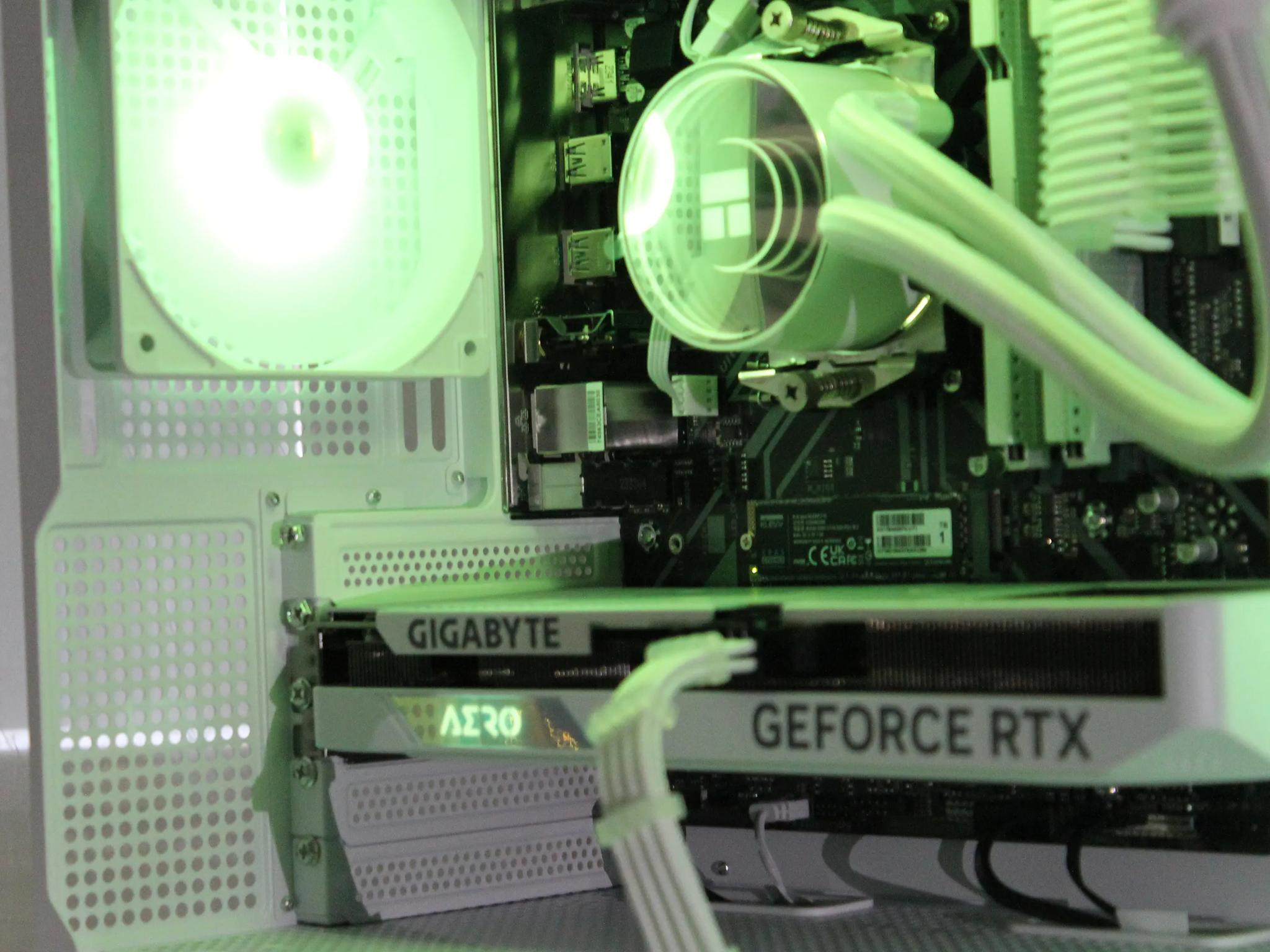 🤍💙1080p/1440p Gaming PC| RTX 4060| Ryzen 5| 32GB Ram| 1TB| Windows 11🤍💙