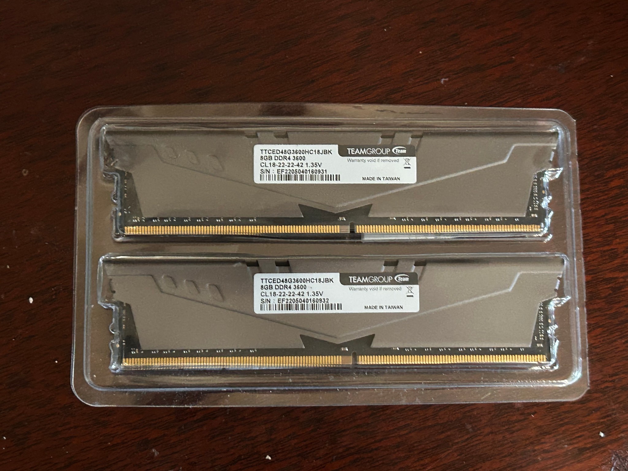 TEAMGROUP T-Create Expert overclocking RAM 10L DDR4 16GB Kit (2 x 8GB) 3600MHz
